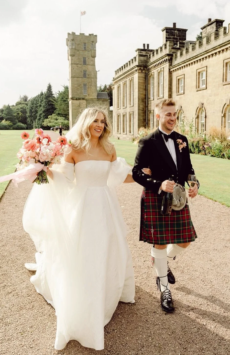 Lauren + Nathan / Gordon Castle