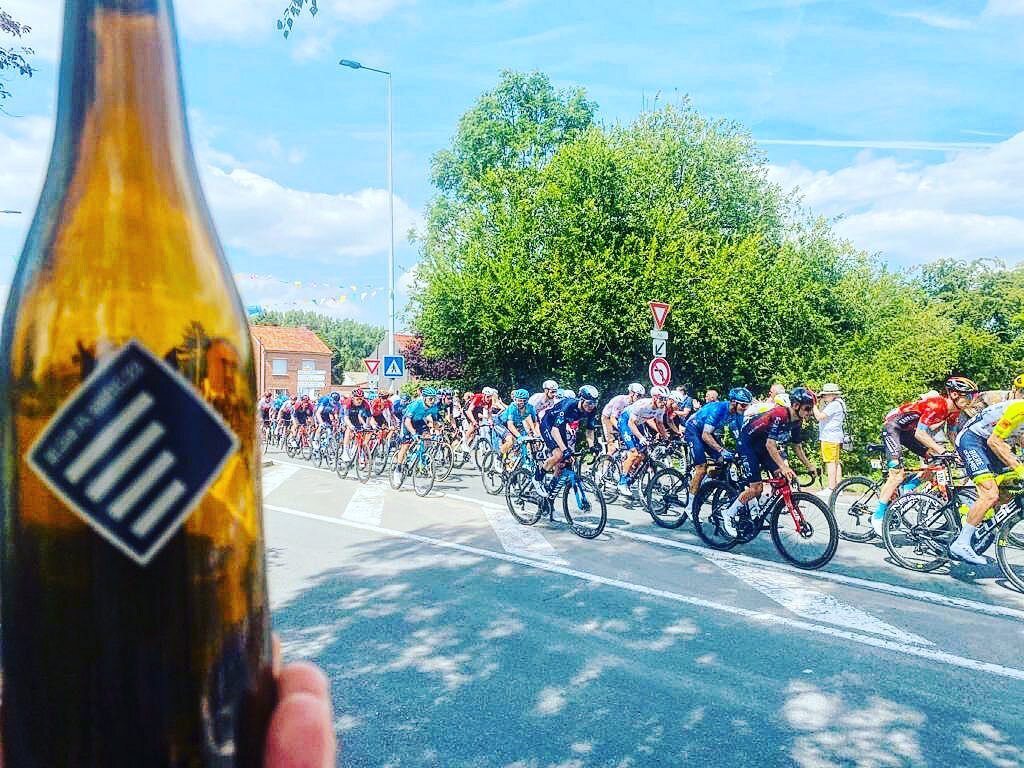 Summer&rsquo;s back! And so are Vandekelder&rsquo;s travels ! 😄🍻😉

Ps: save the date -&gt; open depot @ Jette on saturday 16th!

#vandekelderontour #tourdefrance #enferdunord #craftbeer #backtobeer #enjoythesummer