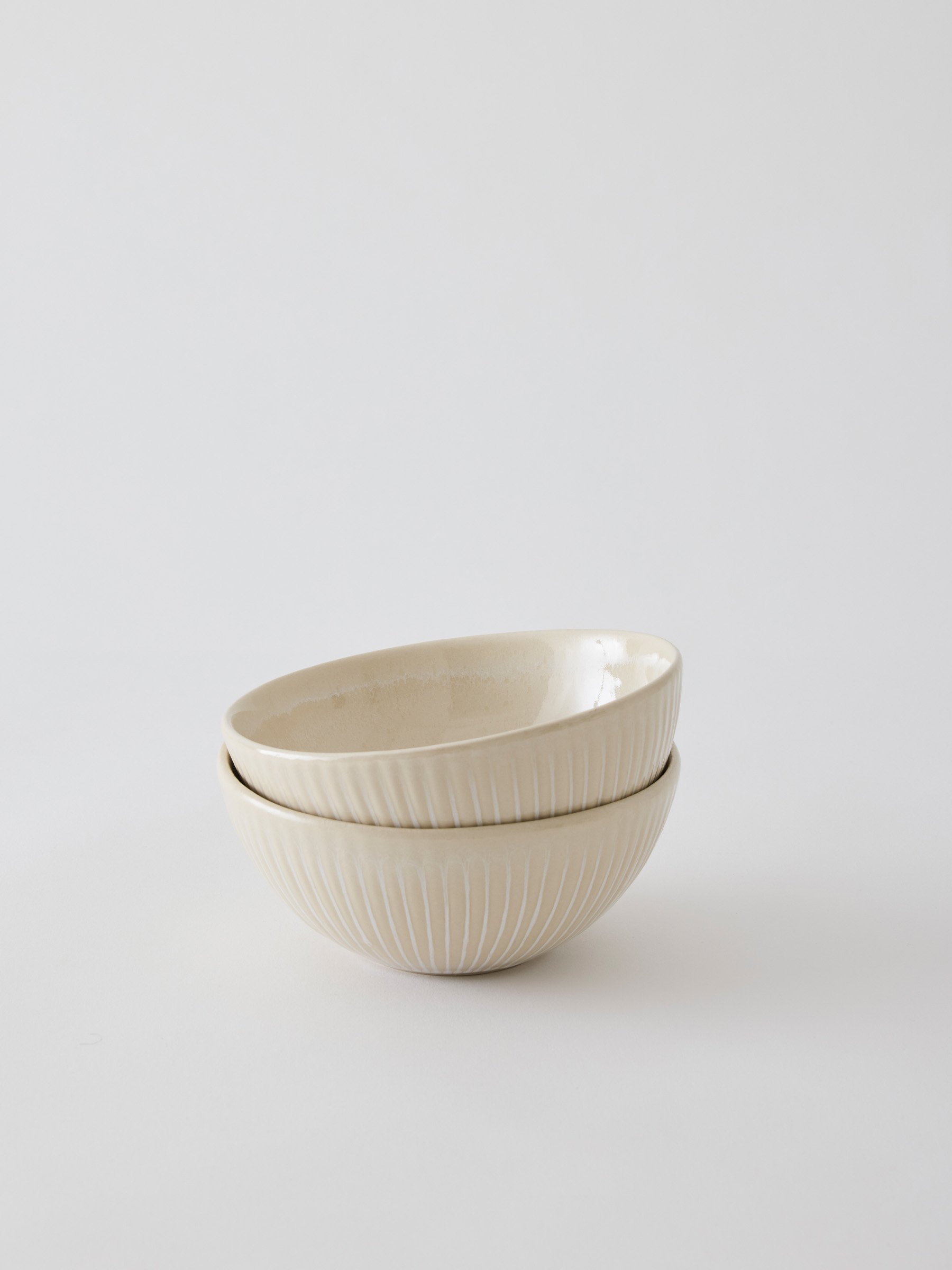 GRANADA BOWL - TELL ME MORE