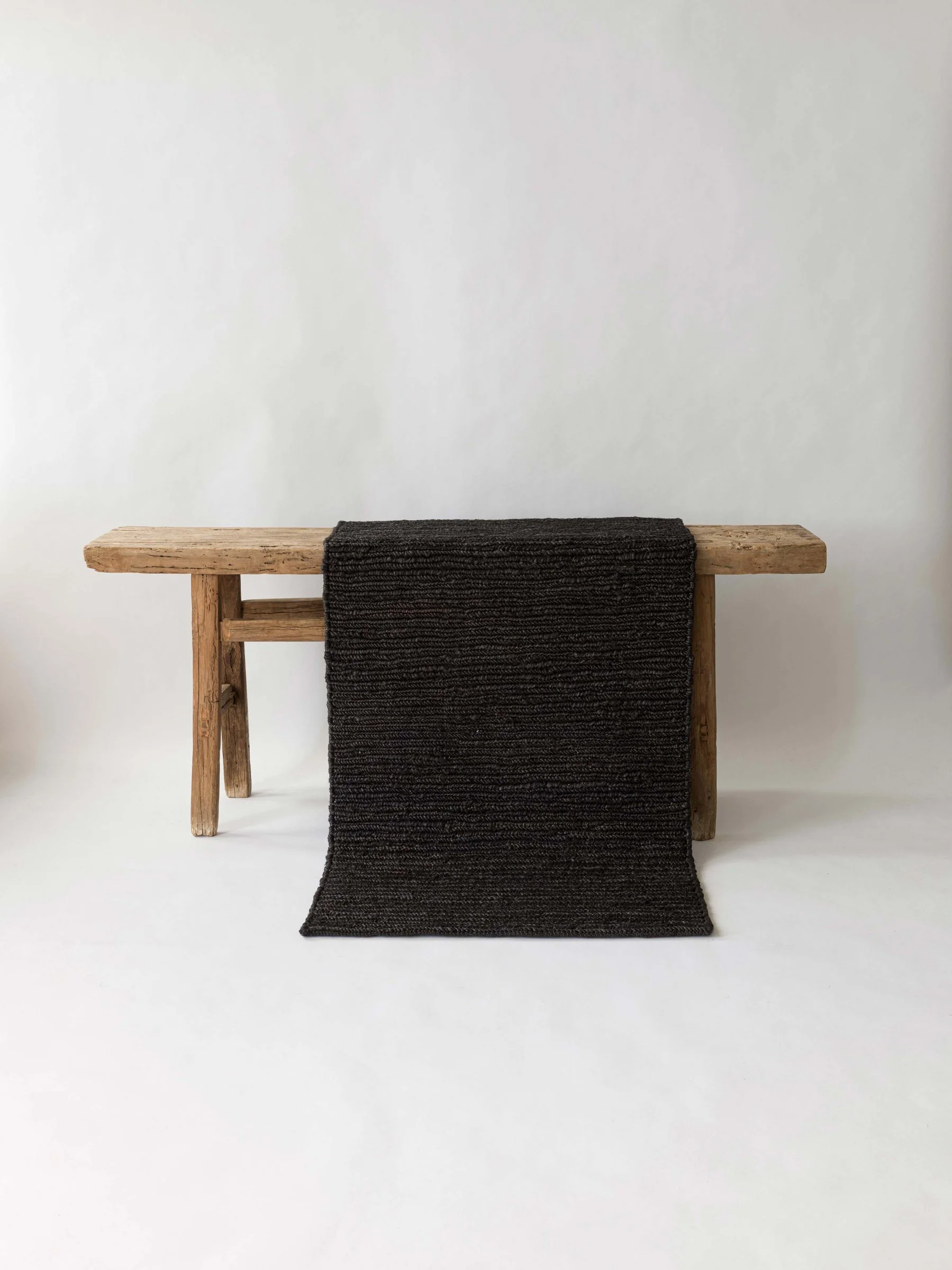 sumak-black-80x150-1.jpg