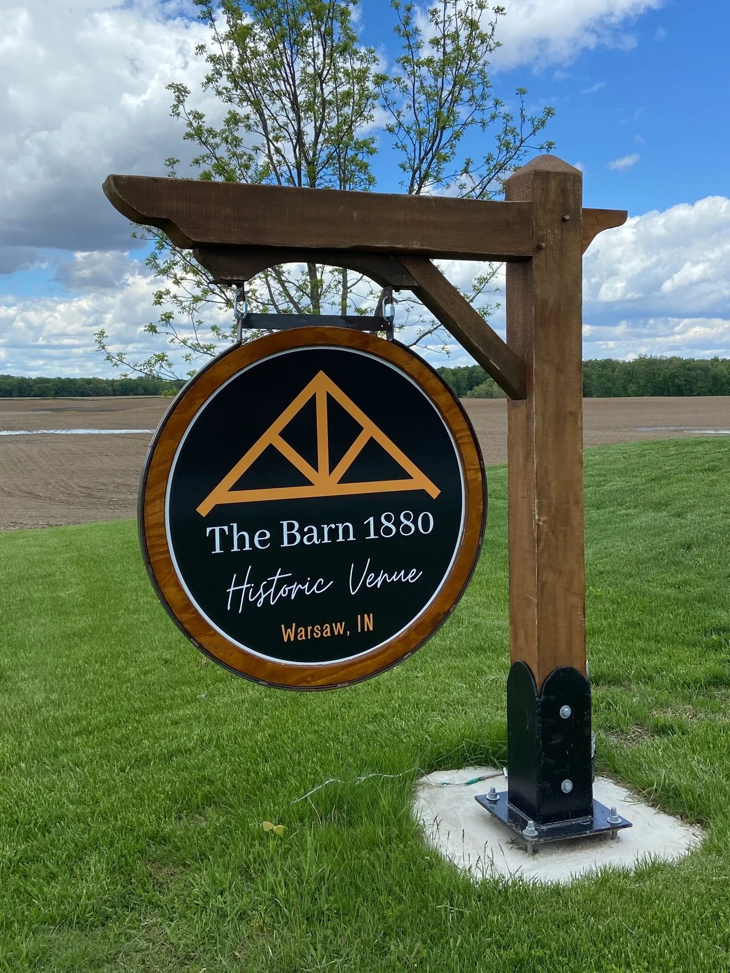 Happy Wednesday: What&rsquo;s Next at The Barn 1880: Historic Venue. January is our season to pause, plan, and dream a little bigger.
While the barn rests, we&rsquo;re busy reviewing, reimagining, and readying what&rsquo;s ahead.

Think:
✨ More pop-u