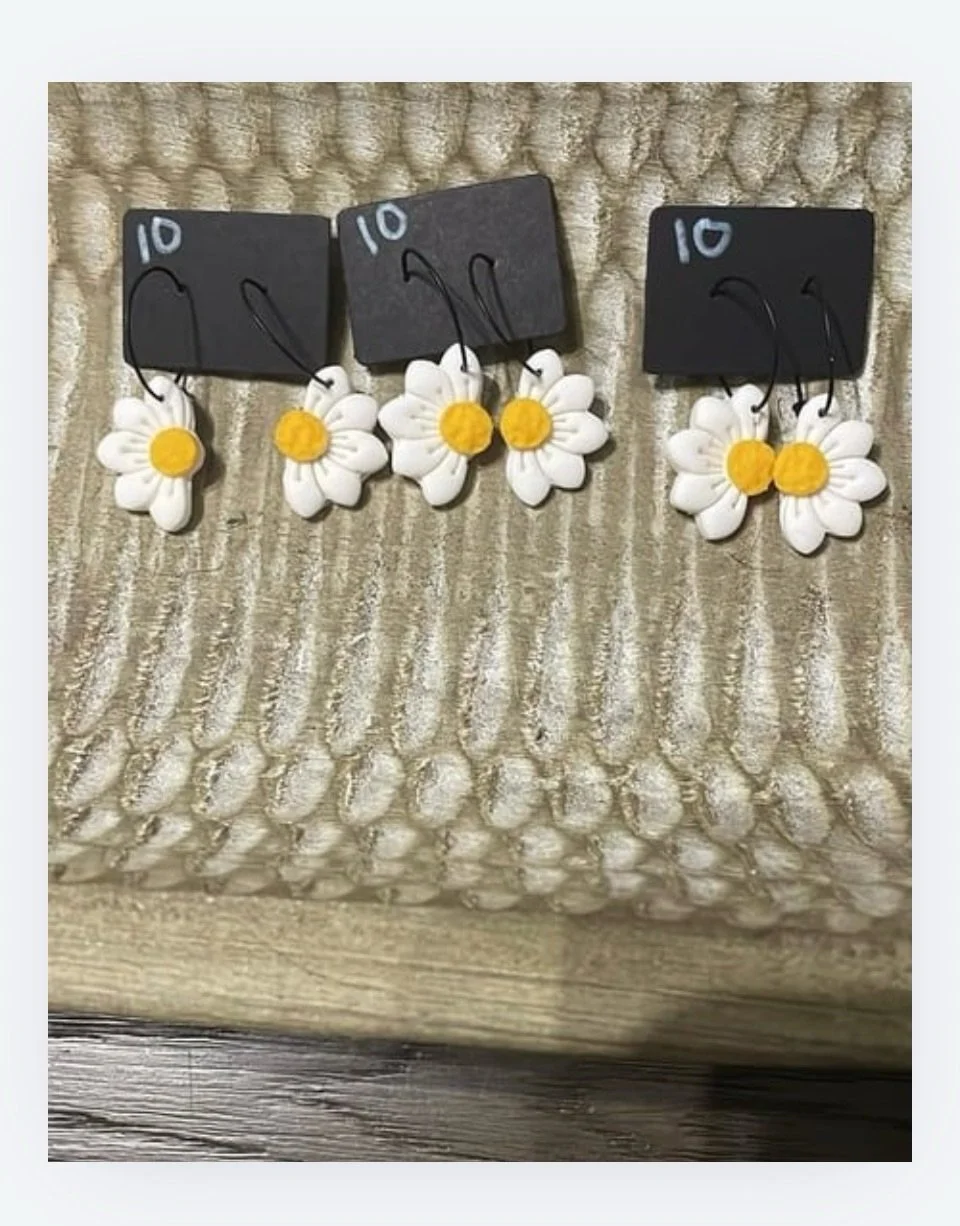 Vendor Spotlight: Amanda&rsquo;s Clay Creations 
We&rsquo;re delighted to welcome Amanda&rsquo;s Clay Creations to the Memorial Day Weekend Market at The Barn 1880!
If you enjoy unique accessories that add a little personality to your outfit, you&rsq