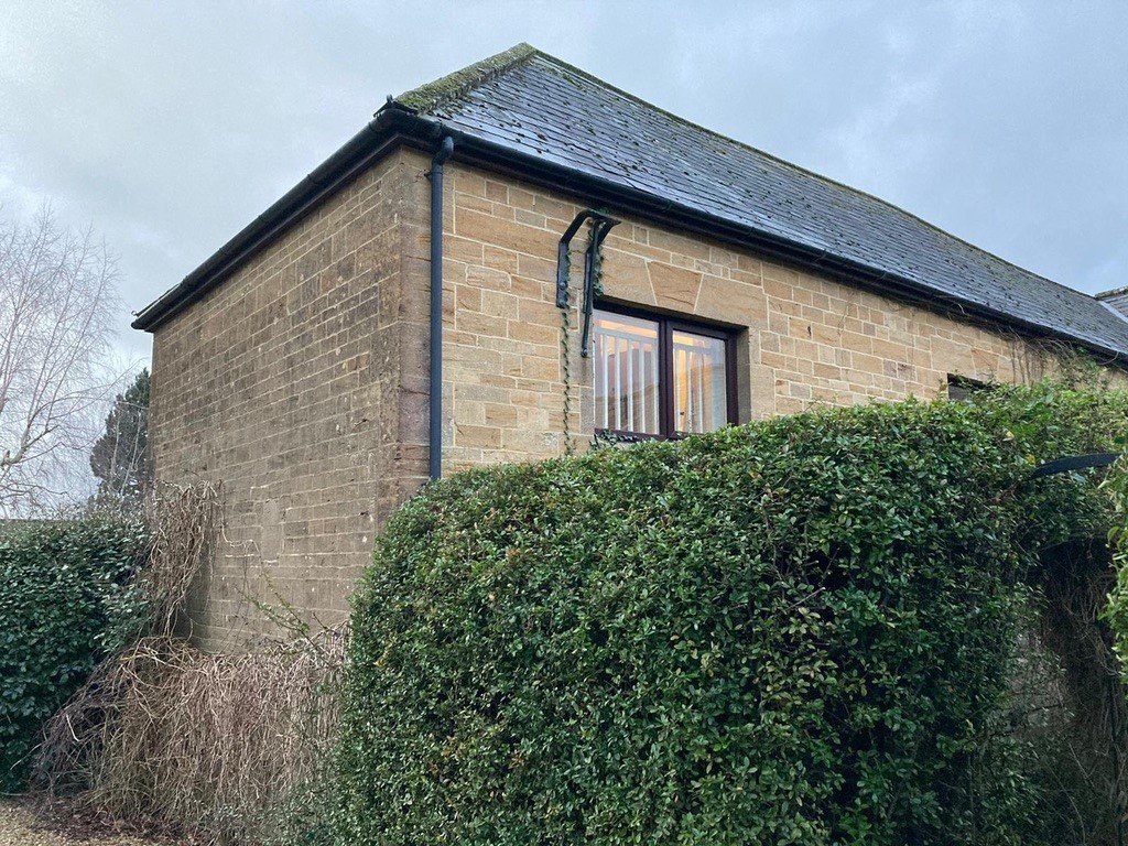 MANOR BARTON 11.jpg