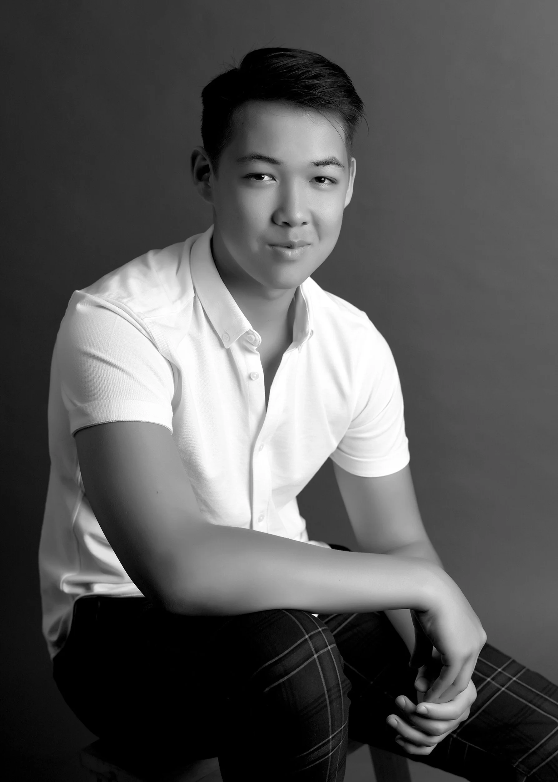 rosa-and-daniel-family-portraits-180.jpg