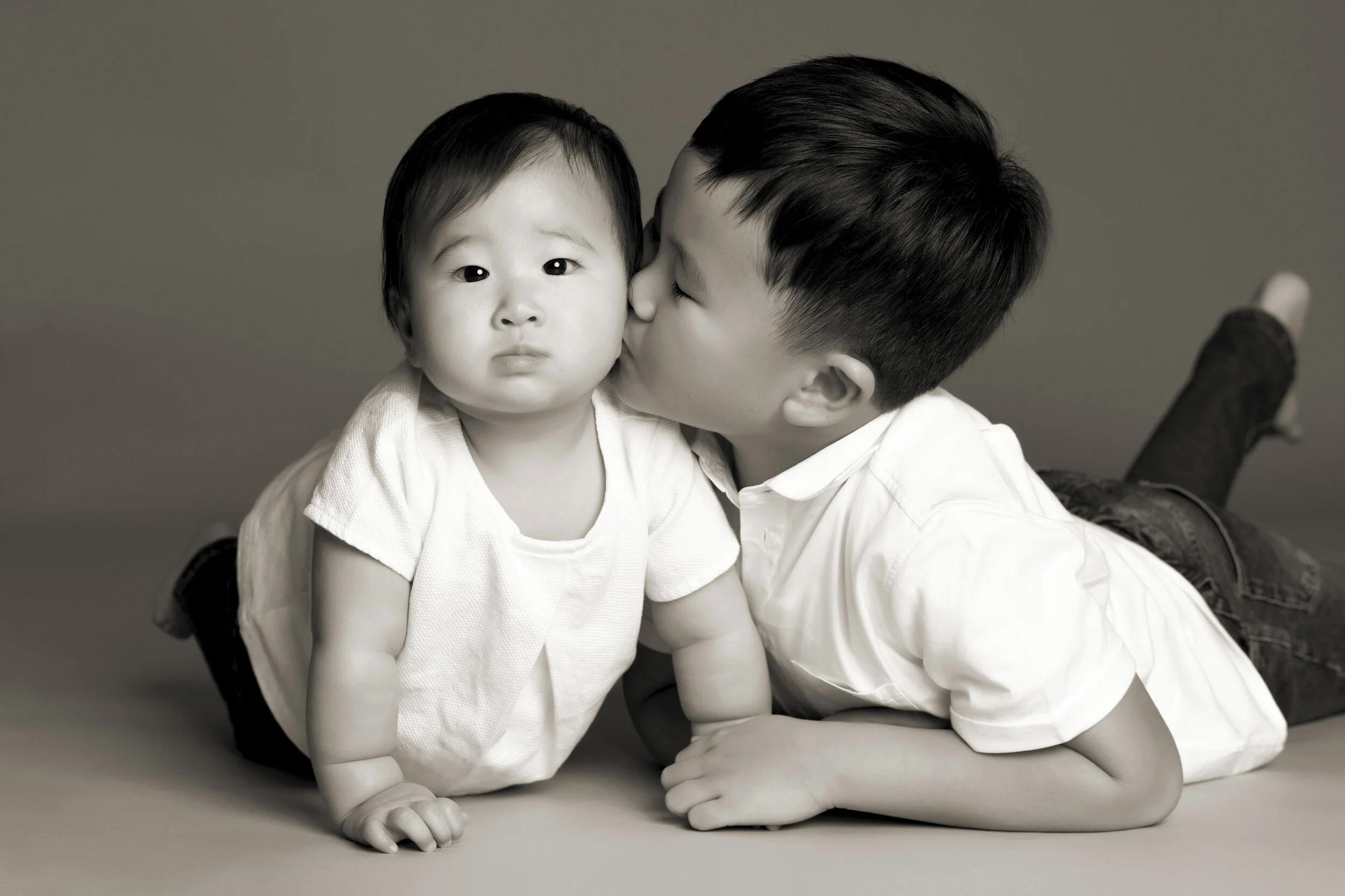 rosa-and-daniel-family-portraits-160.jpg