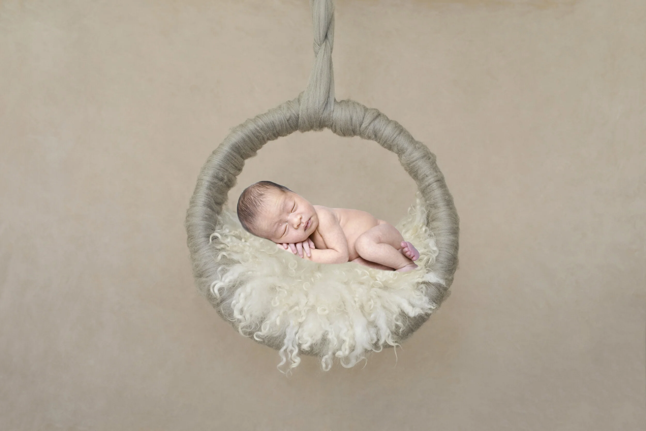 rosa-and-daniel-family-portraits-newborn-baby-128.jpg