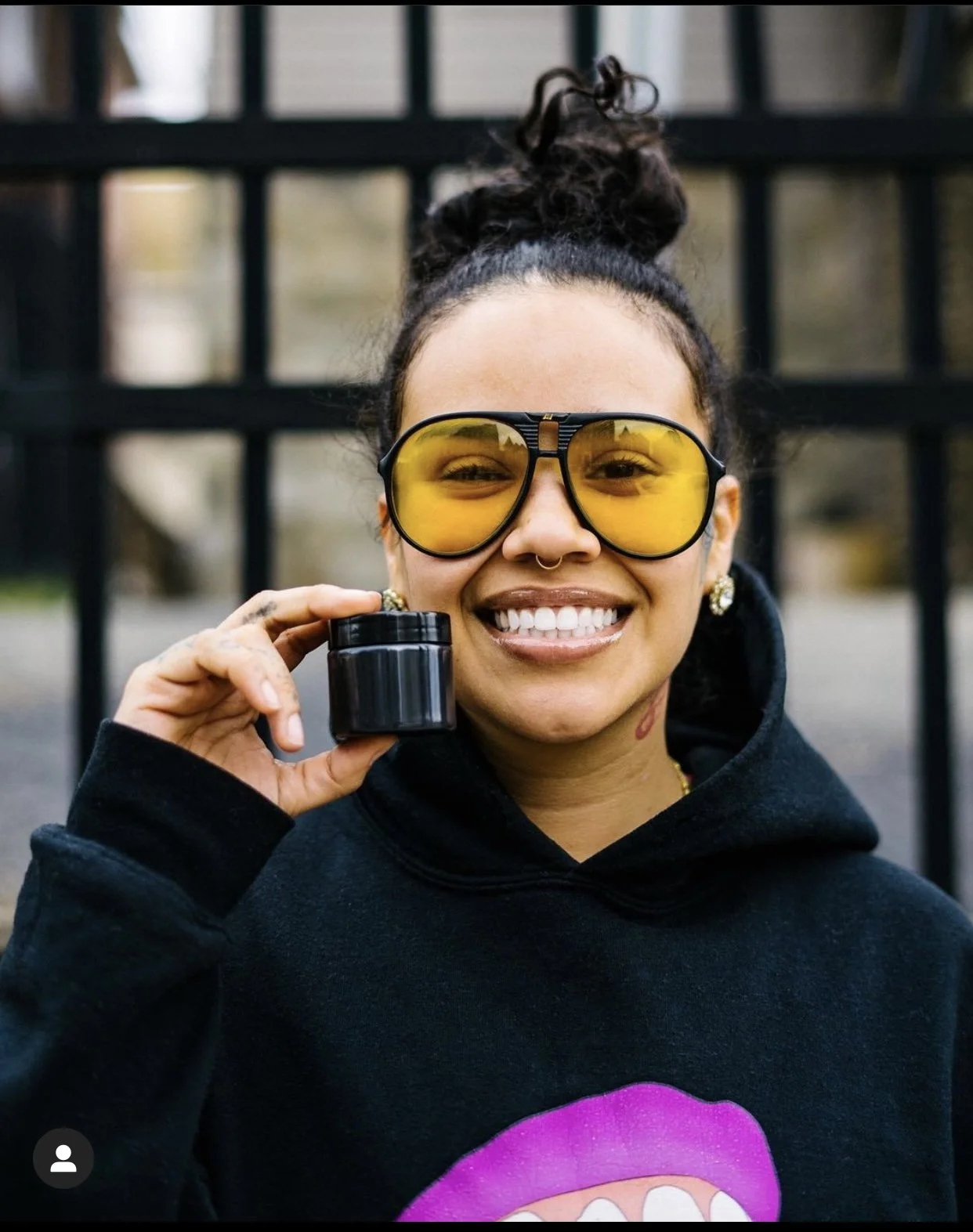 Sarah Vega Headshot.jpg