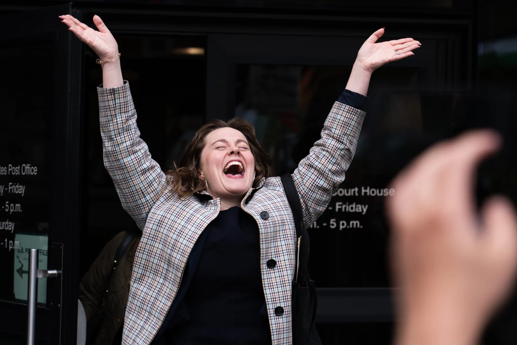 Celebration at the release of Mohsen Mahdawi