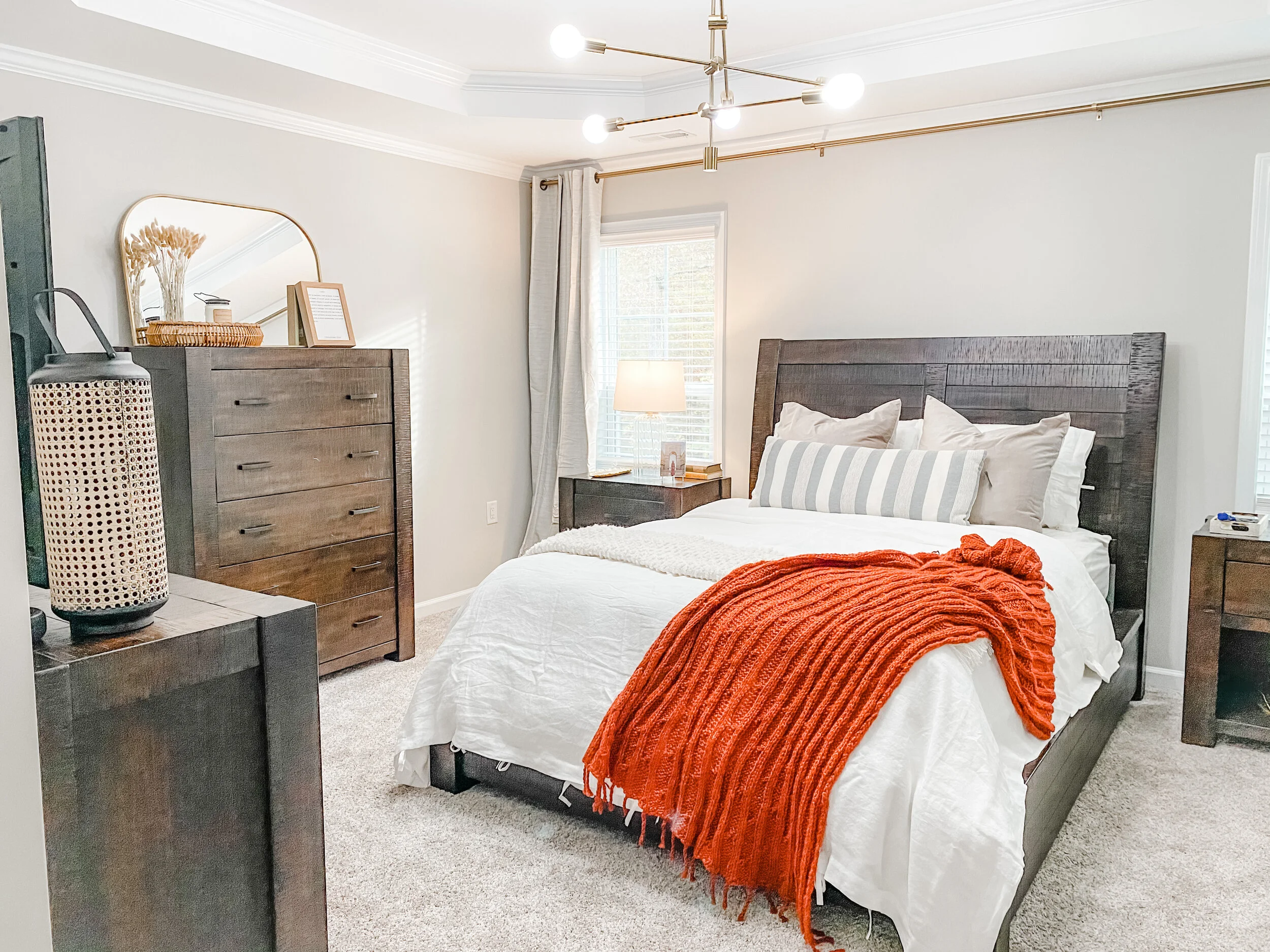 Master Bedroom - Complete