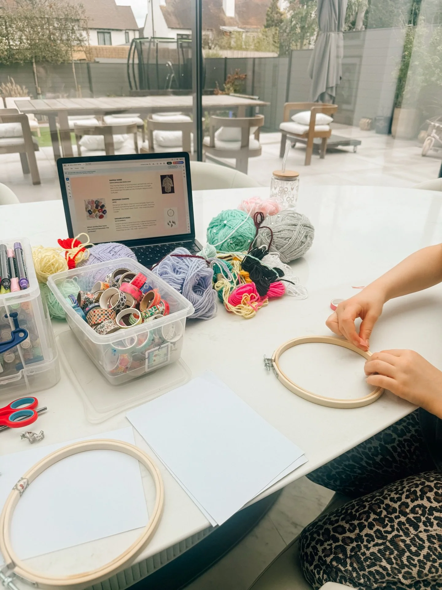 What a privilege it is to offer 1:1 creative tuition to home educated children.
 
These sessions are about so much more than academics. Together, we get creative, explore the world, learn about different cultures and develop critical thinking skills 