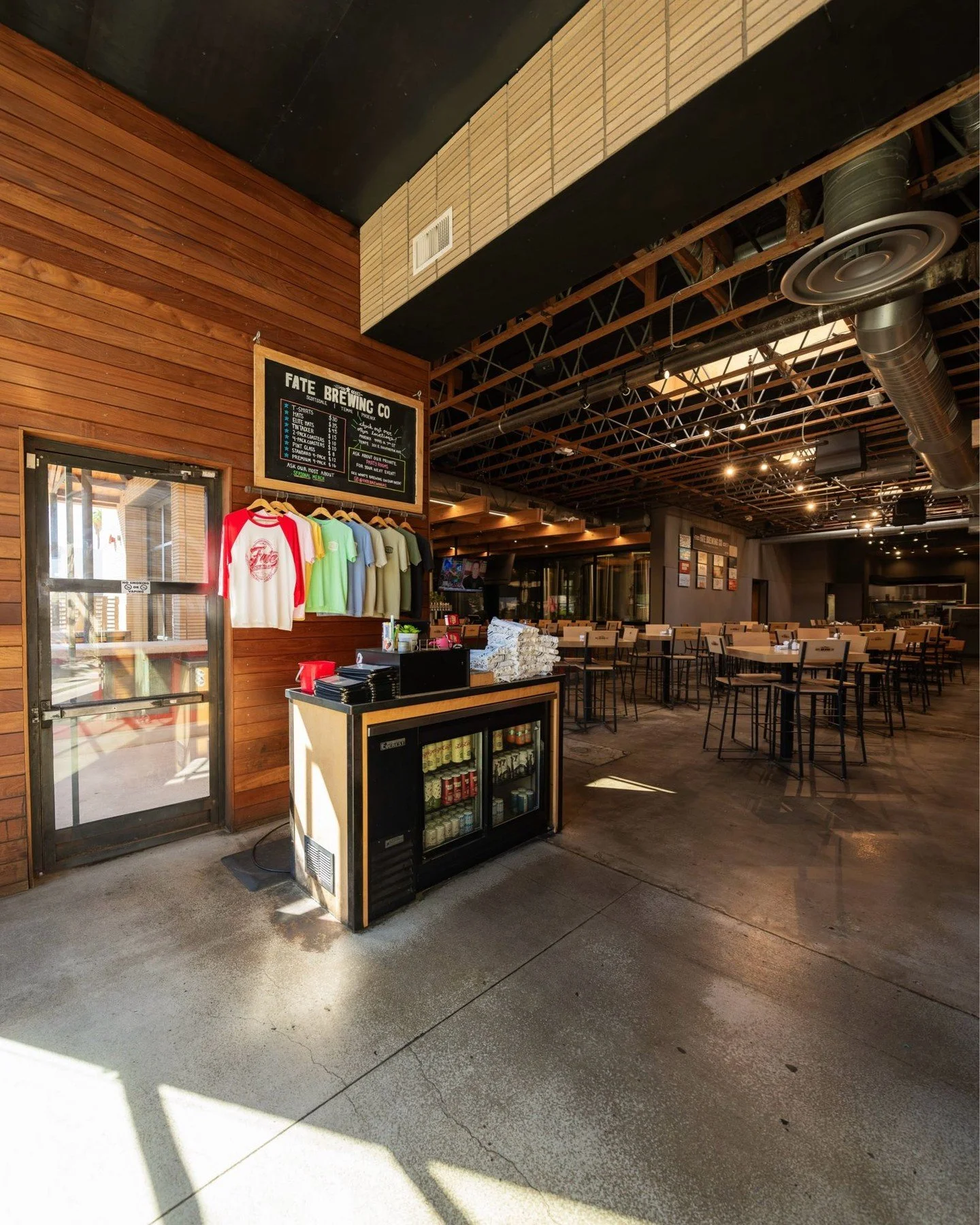 If you needed a sign to hit Fate this week&hellip; here it is.

Brews flowing, a cozy patio scene, and the kitchen serving up all the favorites. 🍝🔥🍻

Fate Brewing Company 🌵☀️🍻

Sun - Thurs ➡️ 11:00am - 10:00pm
Fri - Sat ➡️ 11:00am - 11:00pm

📍4