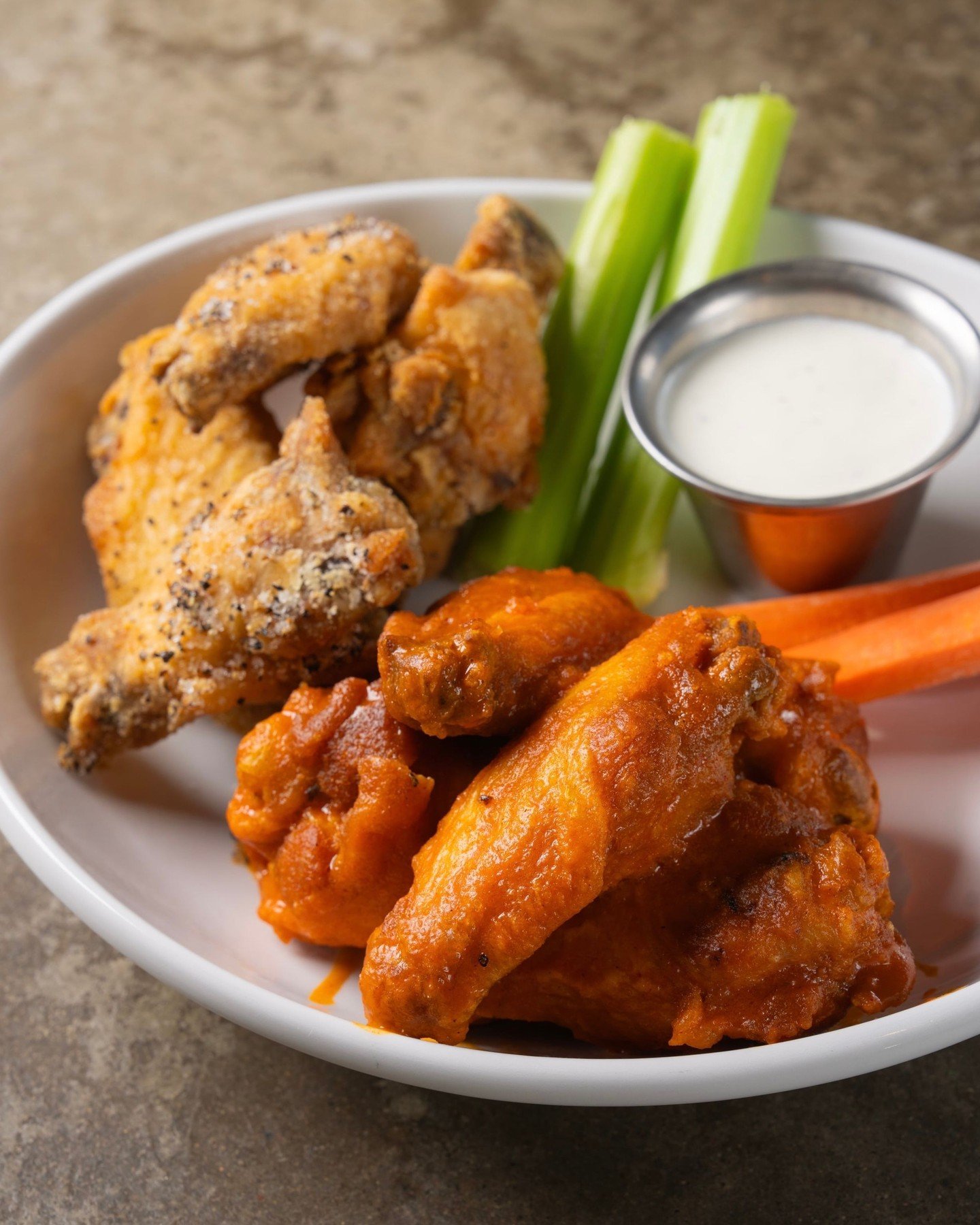 Wings. Brews. Football. Repeat. 🍻🏈

Spend your Sunday the right way at Fate Brewing Company. 🔥

Fate Brewing Company 🌵☀️🍻

Sun - Thurs ➡️ 11:00am - 10:00pm
Fri - Sat ➡️ 11:00am - 11:00pm

📍4445 N 7th St Phoenix, AZ 85014

📍 1312 N Scottsdale R