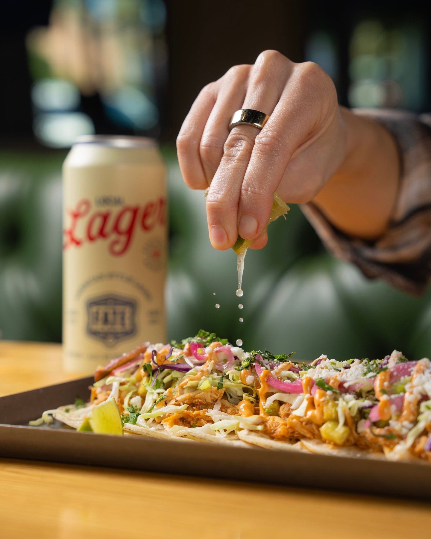 Taco night just leveled up 🌮 These Tinga Tacos at Fate Brewing Company are the kind you keep thinking about. 

Fate Brewing Company 🔥

Sun - Thurs ➡️ 11:00am - 10:00pm
Fri - Sat ➡️ 11:00am - 11:00pm

📍4445 N 7th St Phoenix, AZ 85014

📍 1312 N Sco