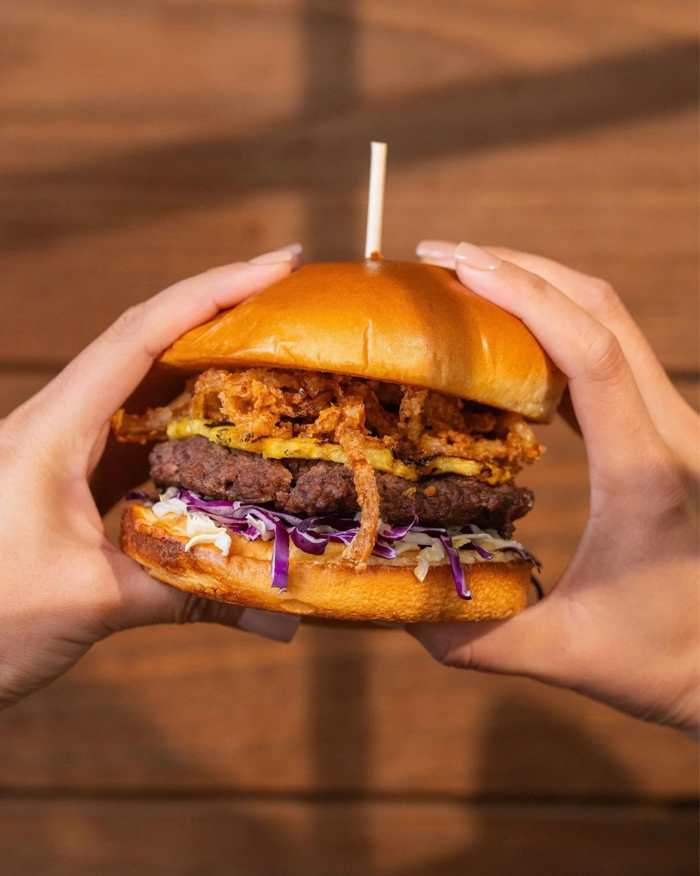 Juicy, flavorful, and finished with a touch of island sweetness 🍍🔥 The Hawaiian Burger is calling your name.

Fate Brewing Company 🌵☀️🍻

Sun - Thurs ➡️ 11:00am - 10:00pm
Fri - Sat ➡️ 11:00am - 11:00pm

📍4445 N 7th St Phoenix, AZ 85014

📍 1312 N