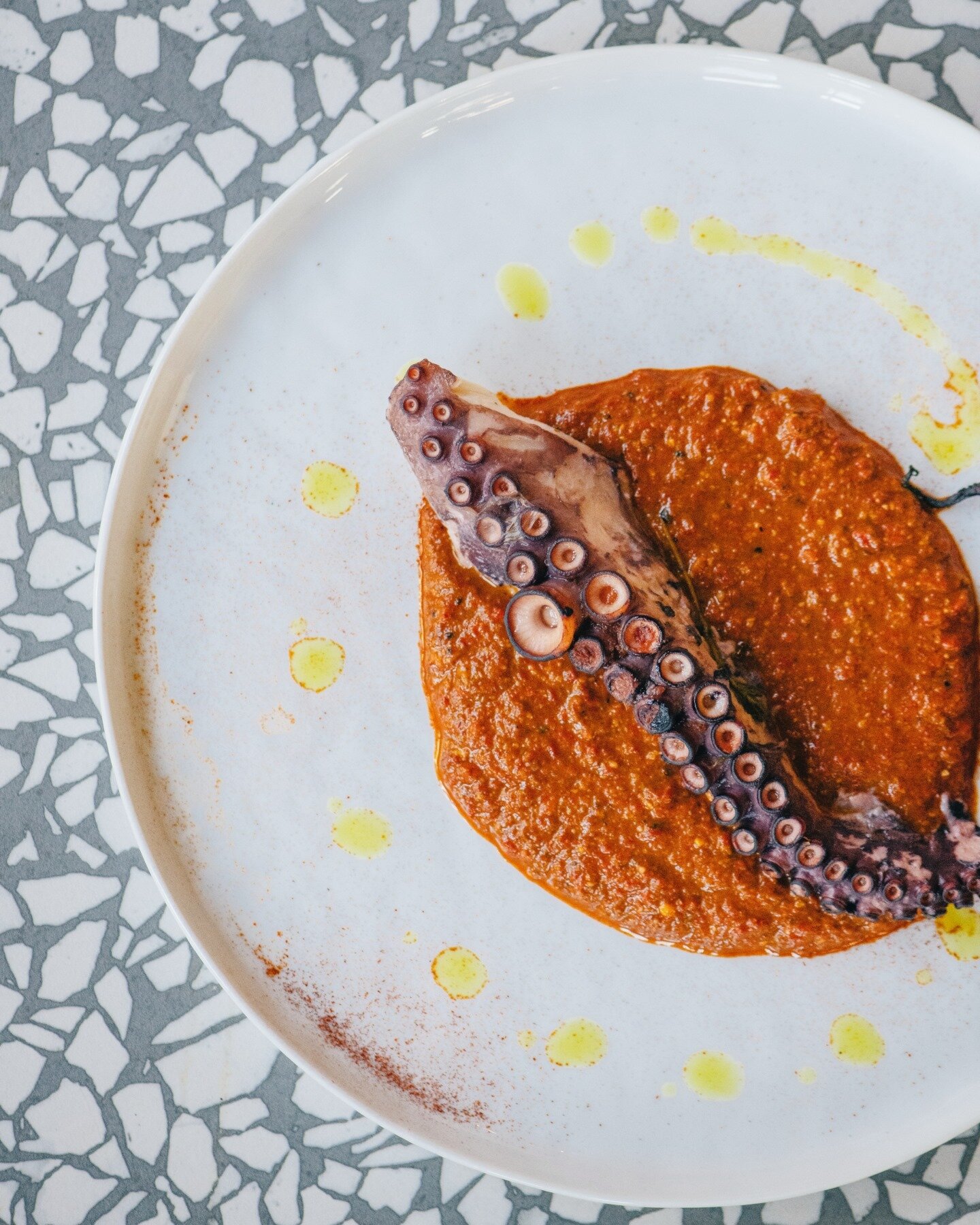 🐙&middot; Laurel Pulpo Romesco

Grilled Octopus with Pecan Romesco featured in our Tapas selection #laurelonrutledge