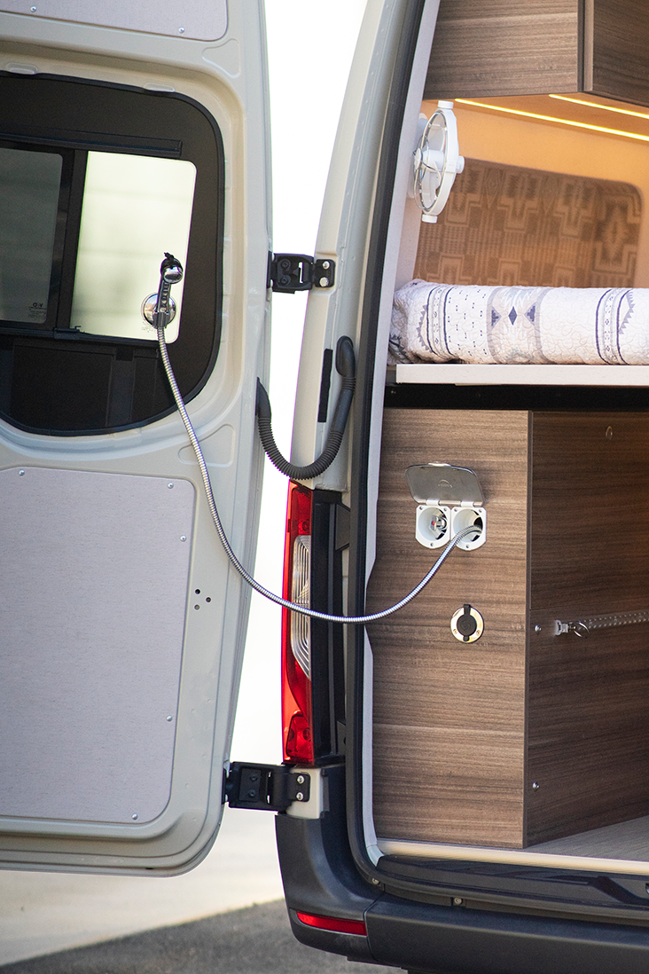 AA exterior R1_18.png