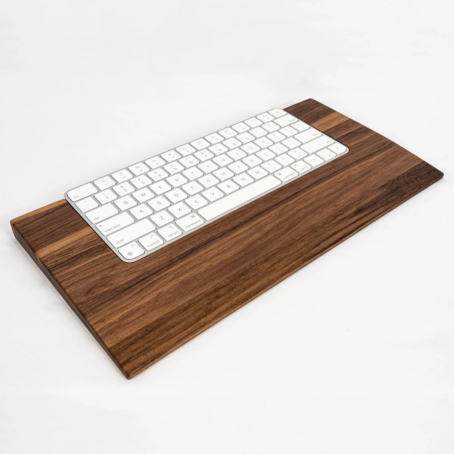Back to the Workshop, Back to Routine: Handcrafted Pieces for the Desk