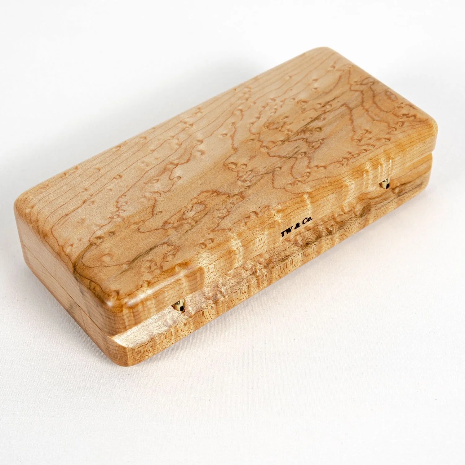 birdseye-maple-eyeglass-case-makers-mark-tweatherheadco.jpg