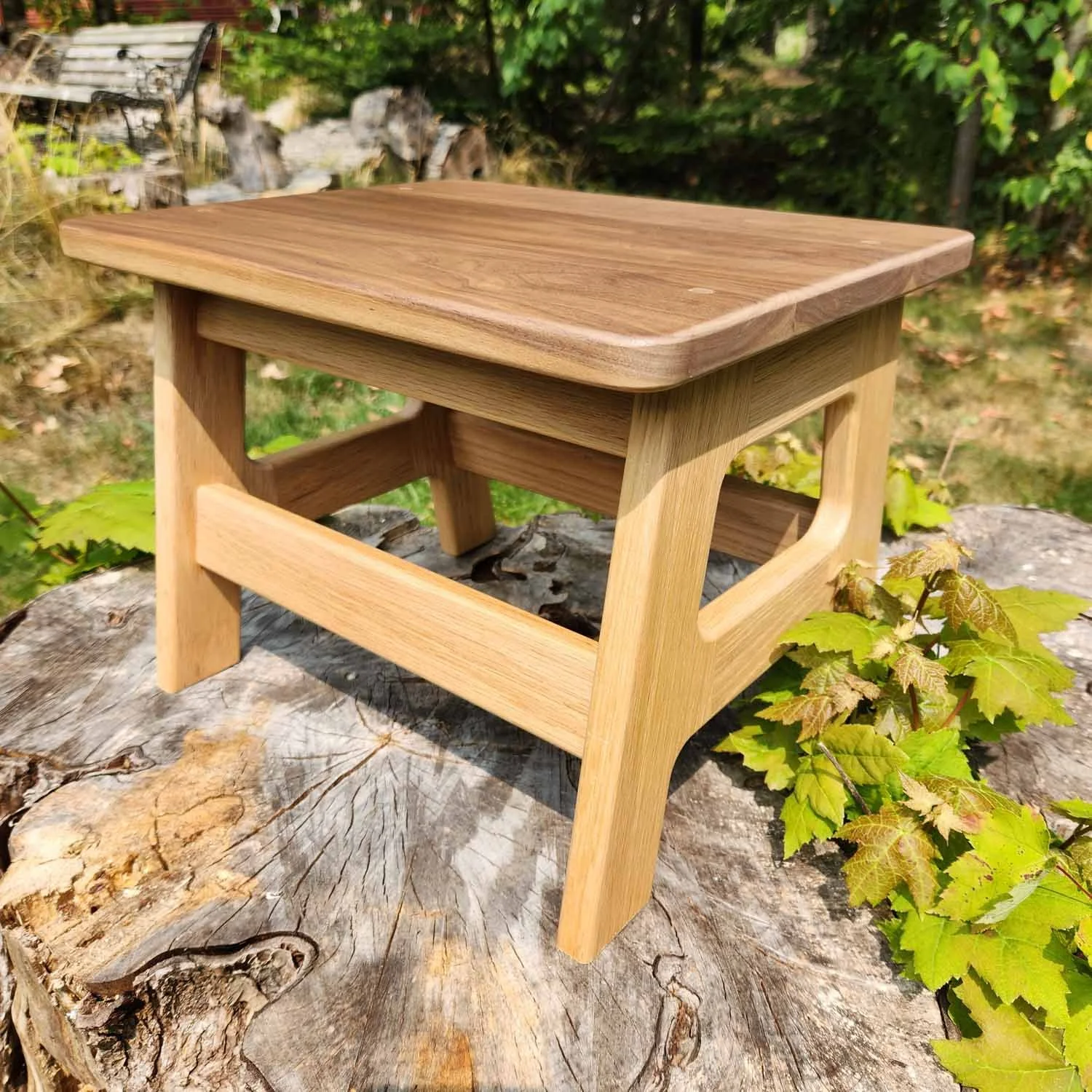 oak-walnut-single-step-stool-outdoor-lifestyle-tweatherheadco.jpg