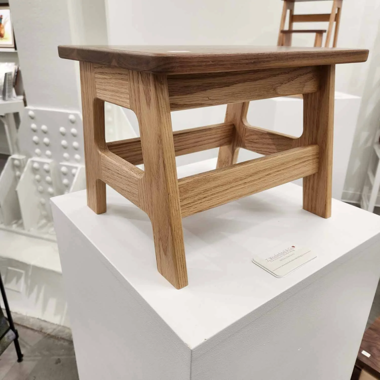 oak-walnut-single-step-stool-handcrafted-canadian-tweatherheadco.jpg