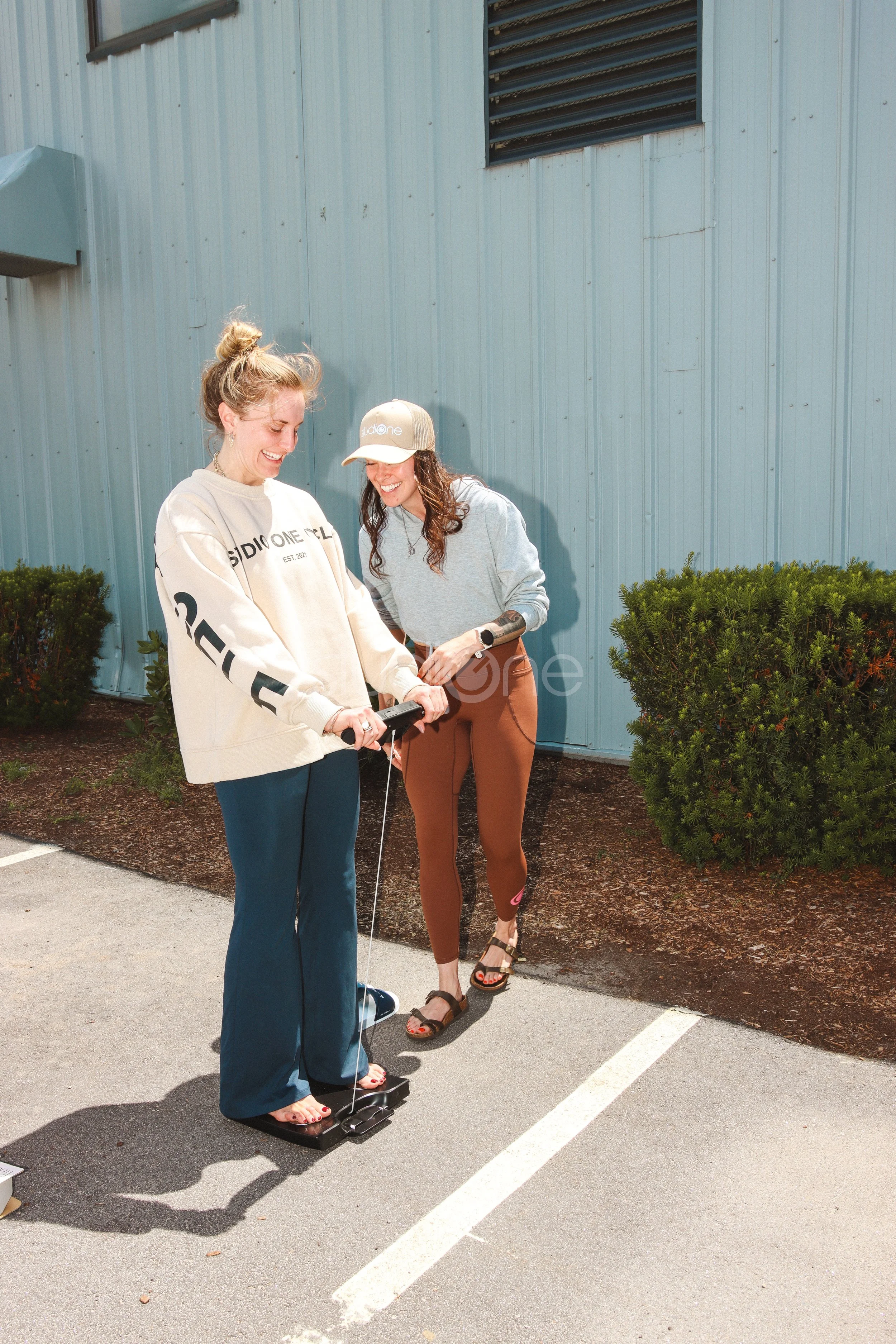 studio-one-parkinglotparty-87.jpg
