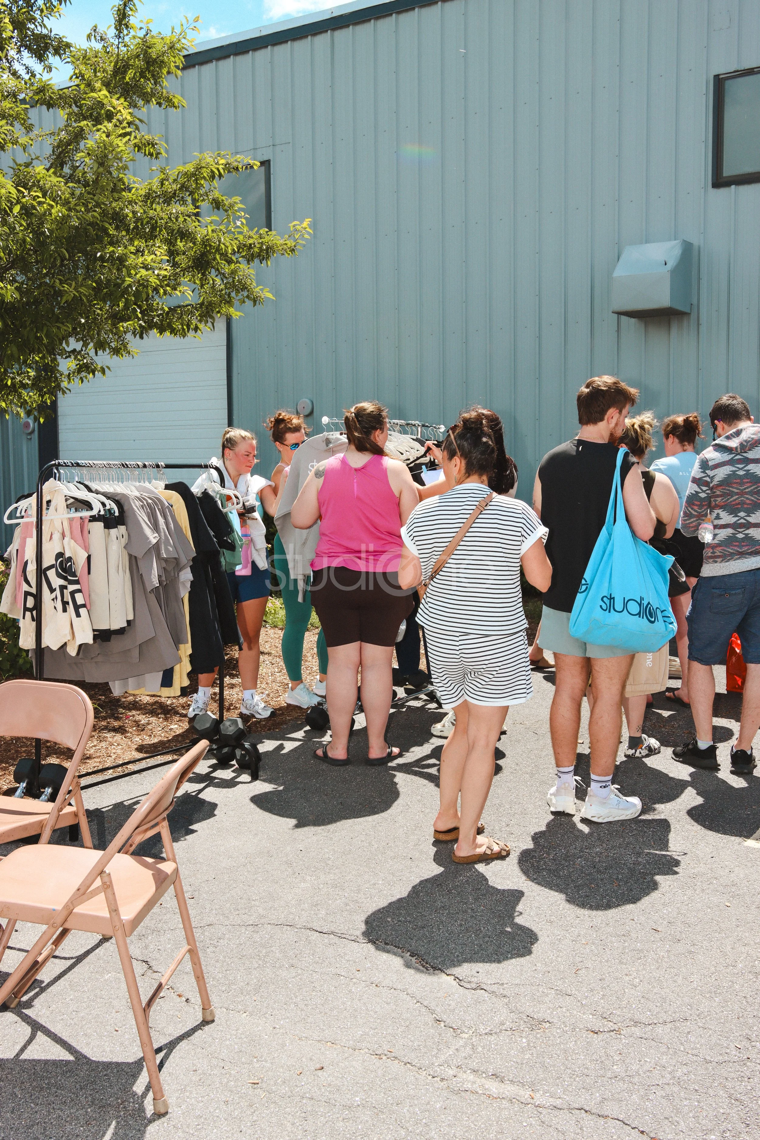 studio-one-parkinglotparty-22.jpg