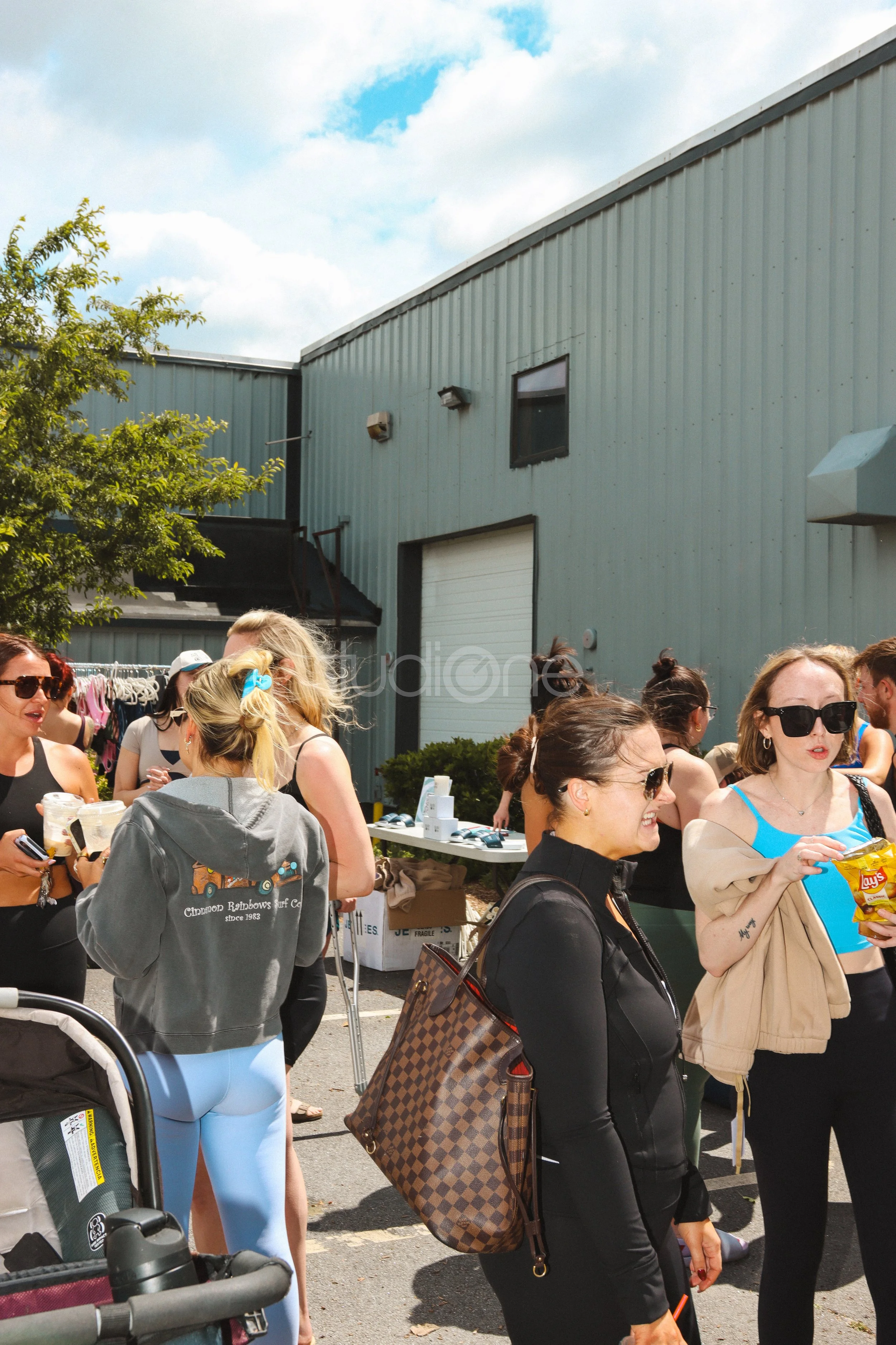 studio-one-parkinglotparty-48.jpg