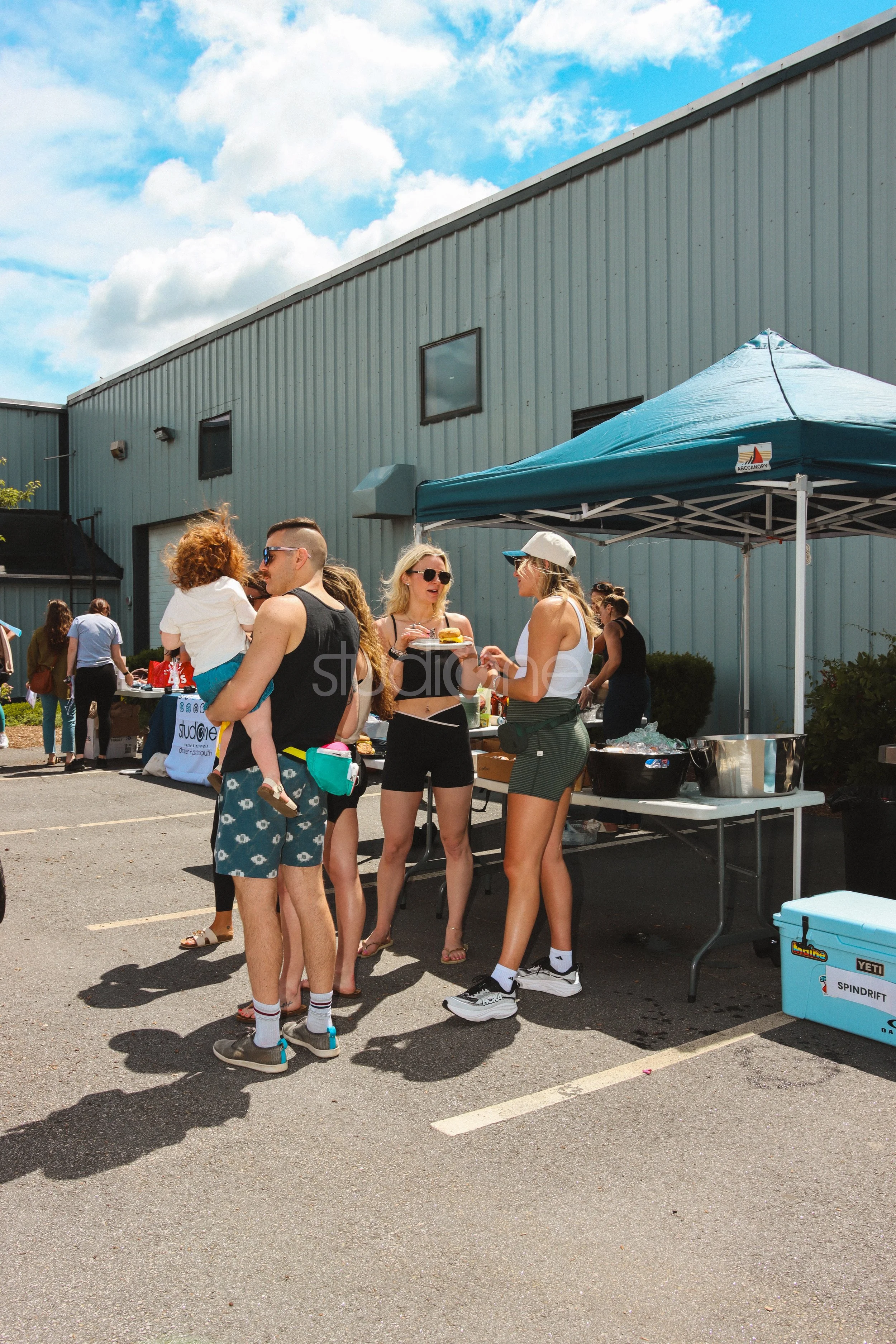 studio-one-parkinglotparty-27.jpg