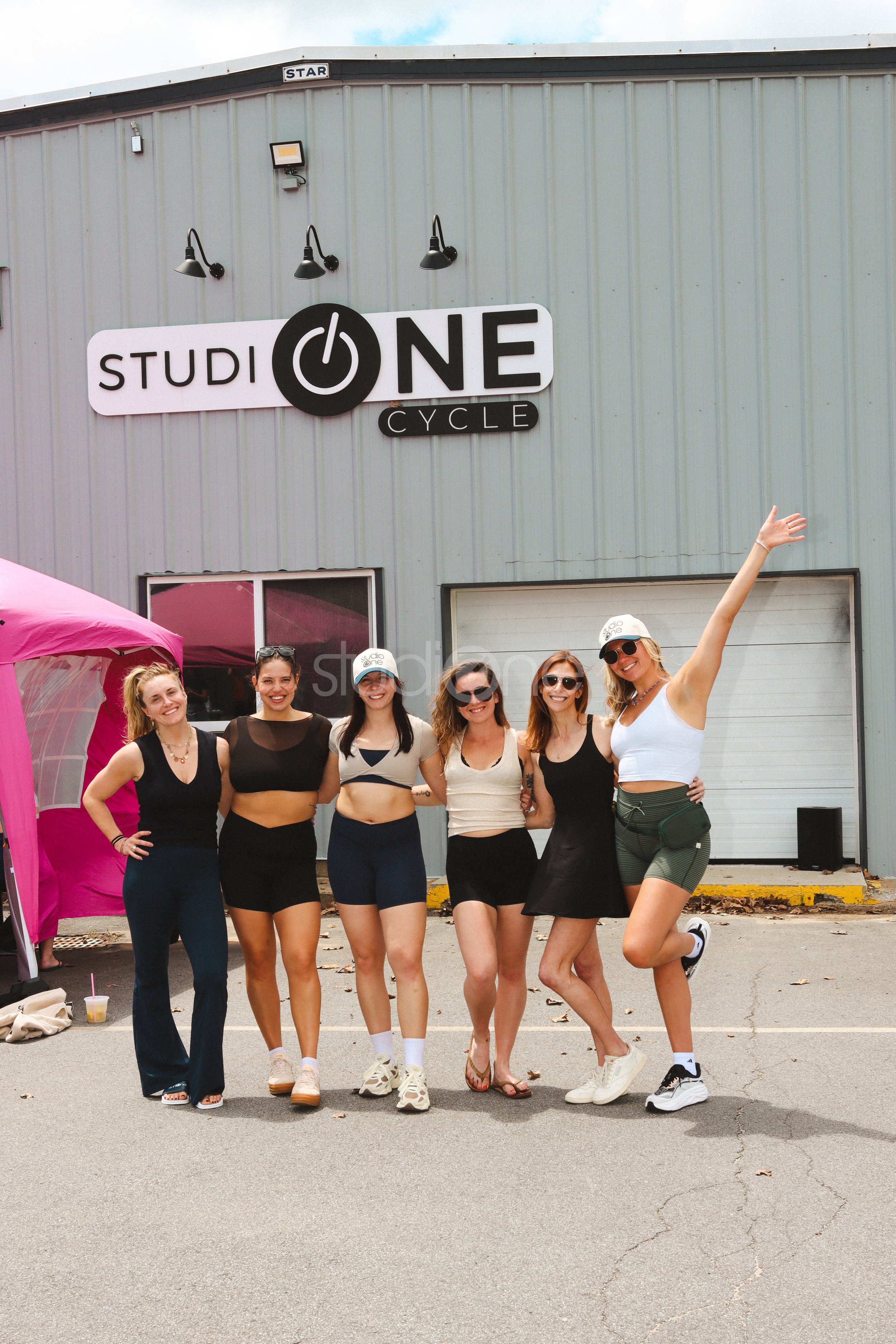 studio-one-parkinglotparty-92.jpg