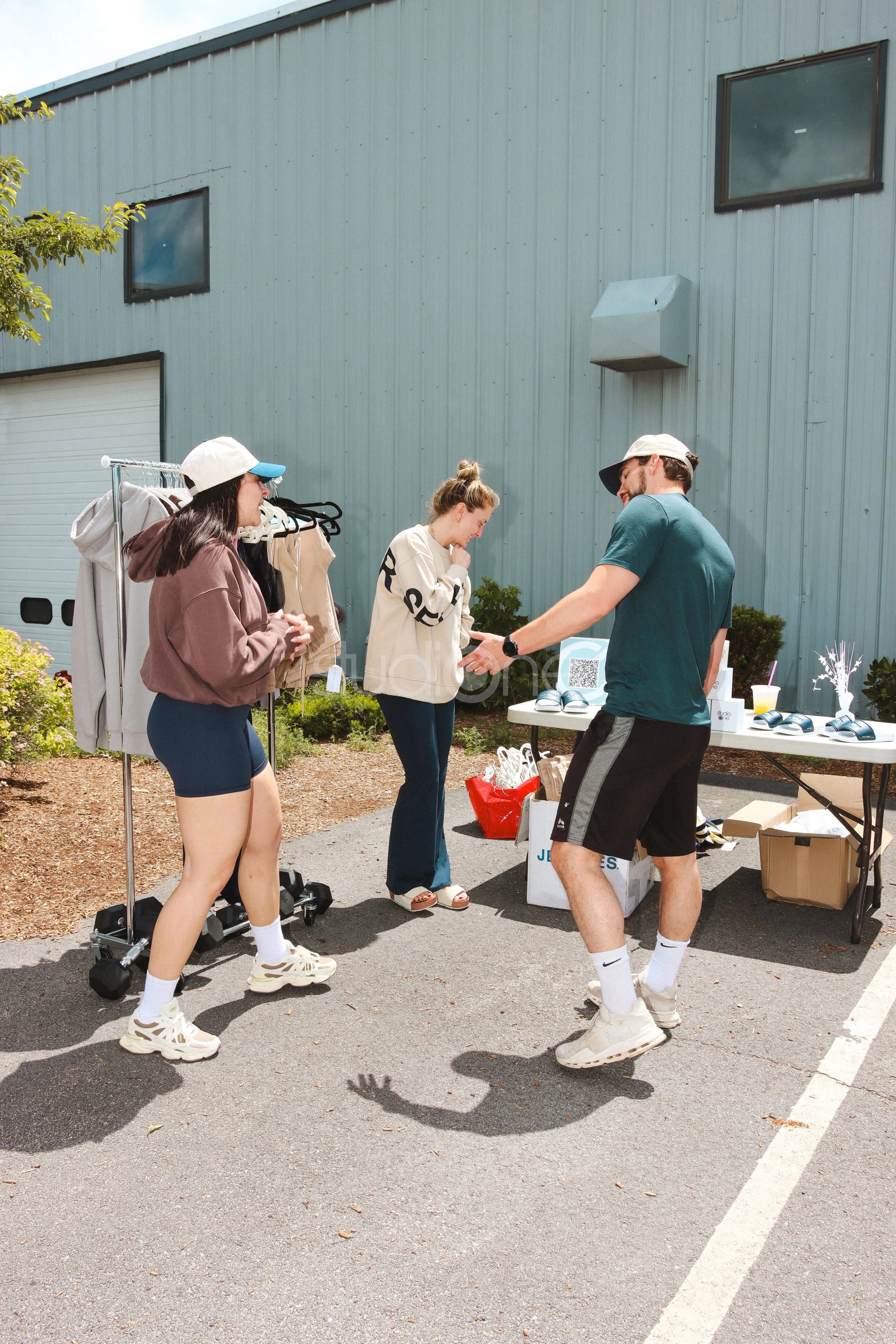 studio-one-parkinglotparty-83.jpg