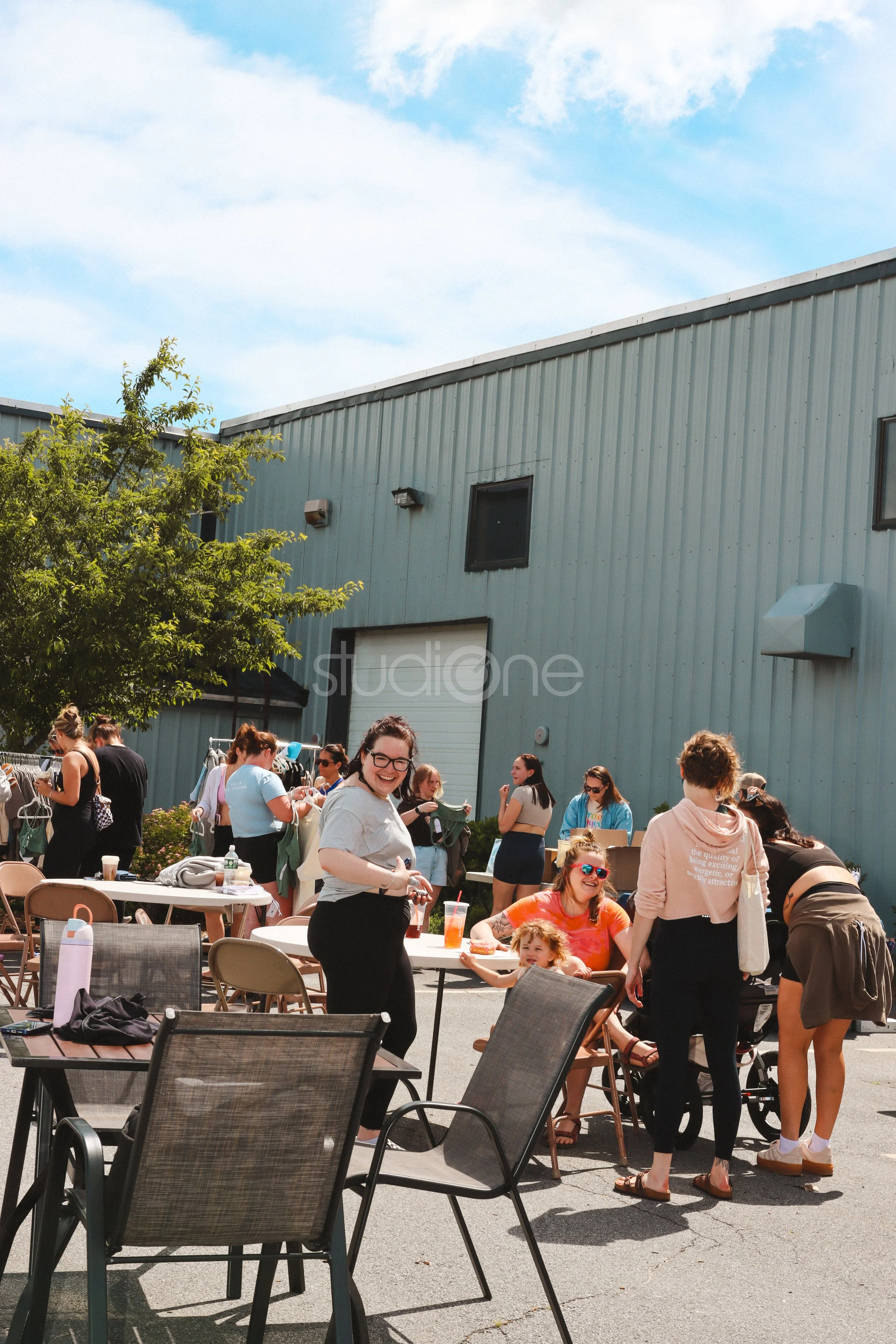studio-one-parkinglotparty-15.jpg