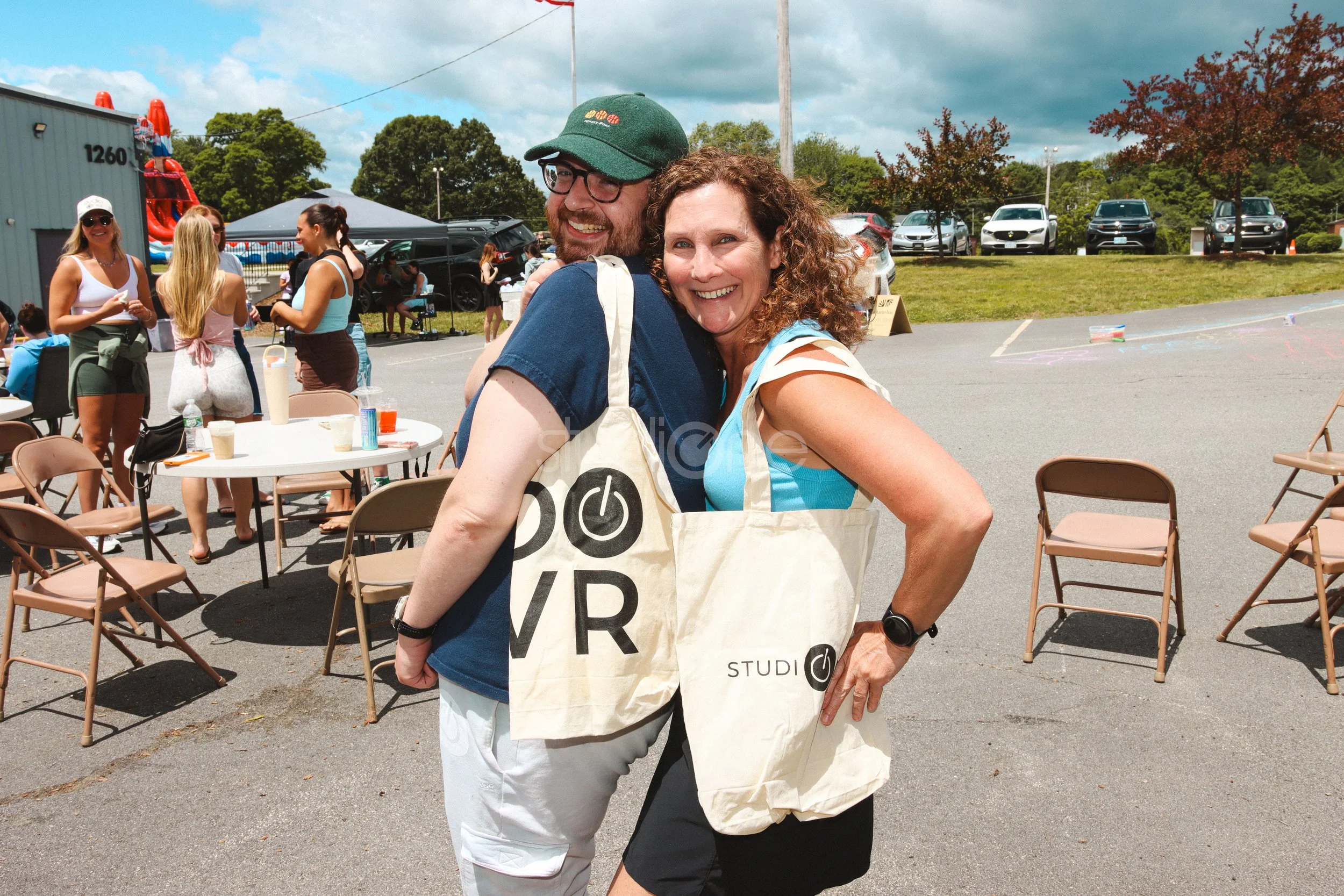 studio-one-parkinglotparty-84.jpg