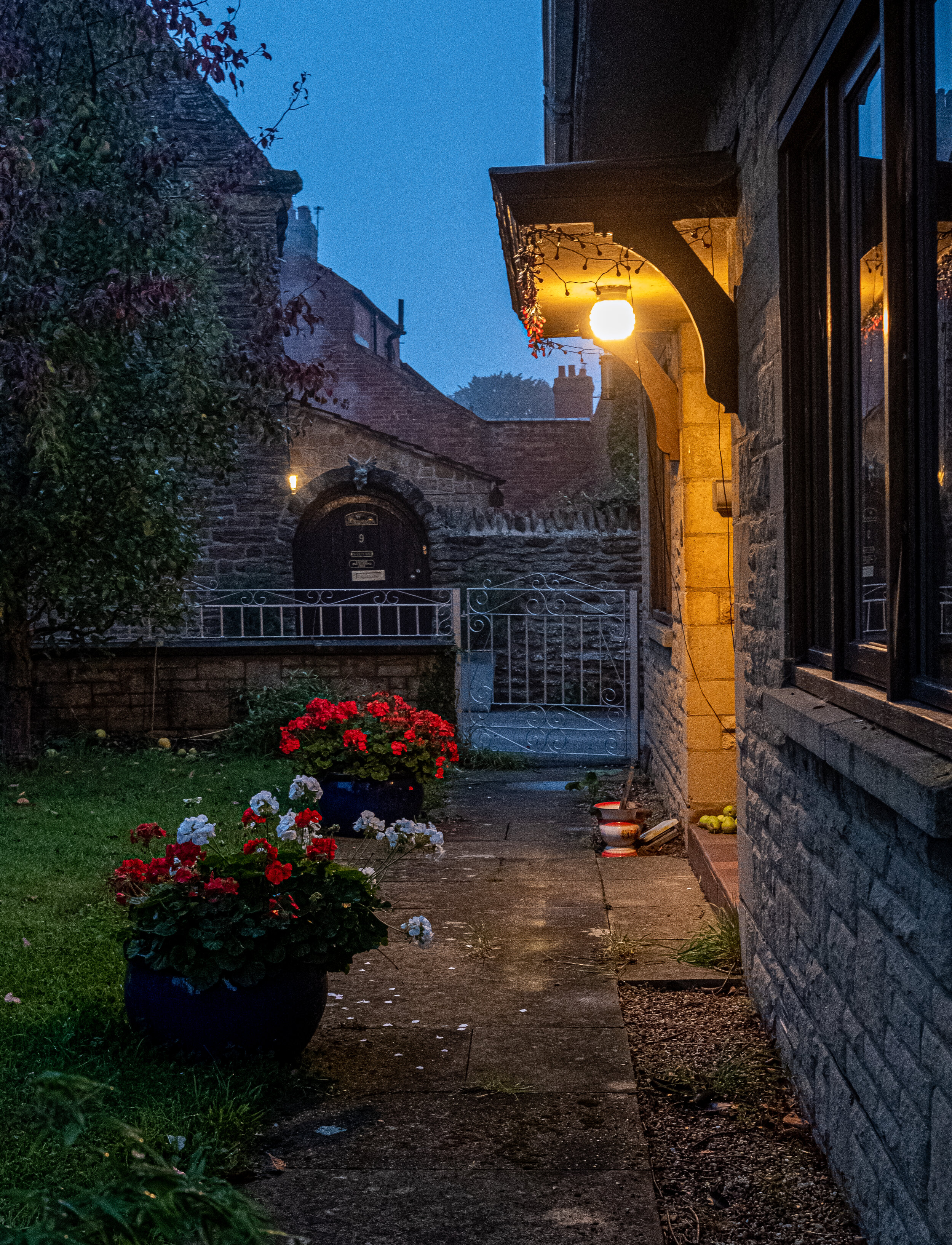 Someone's porch, Crick