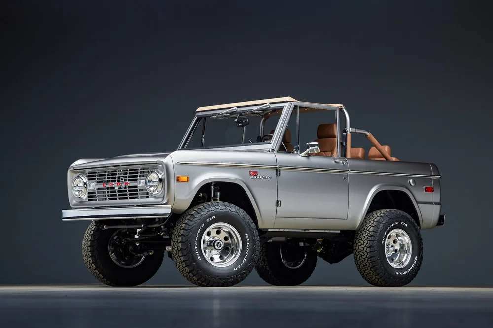 Donnington Grey Classic Bronco