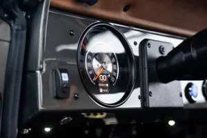 Digital instrument cluster
