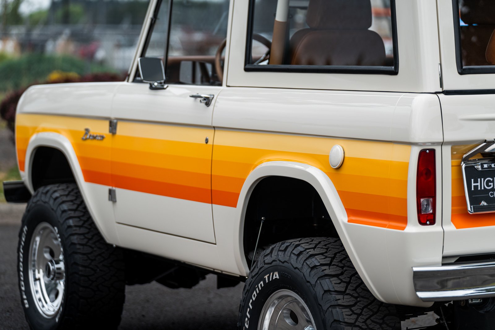 RETRO BRONCO SMALL-30.jpg