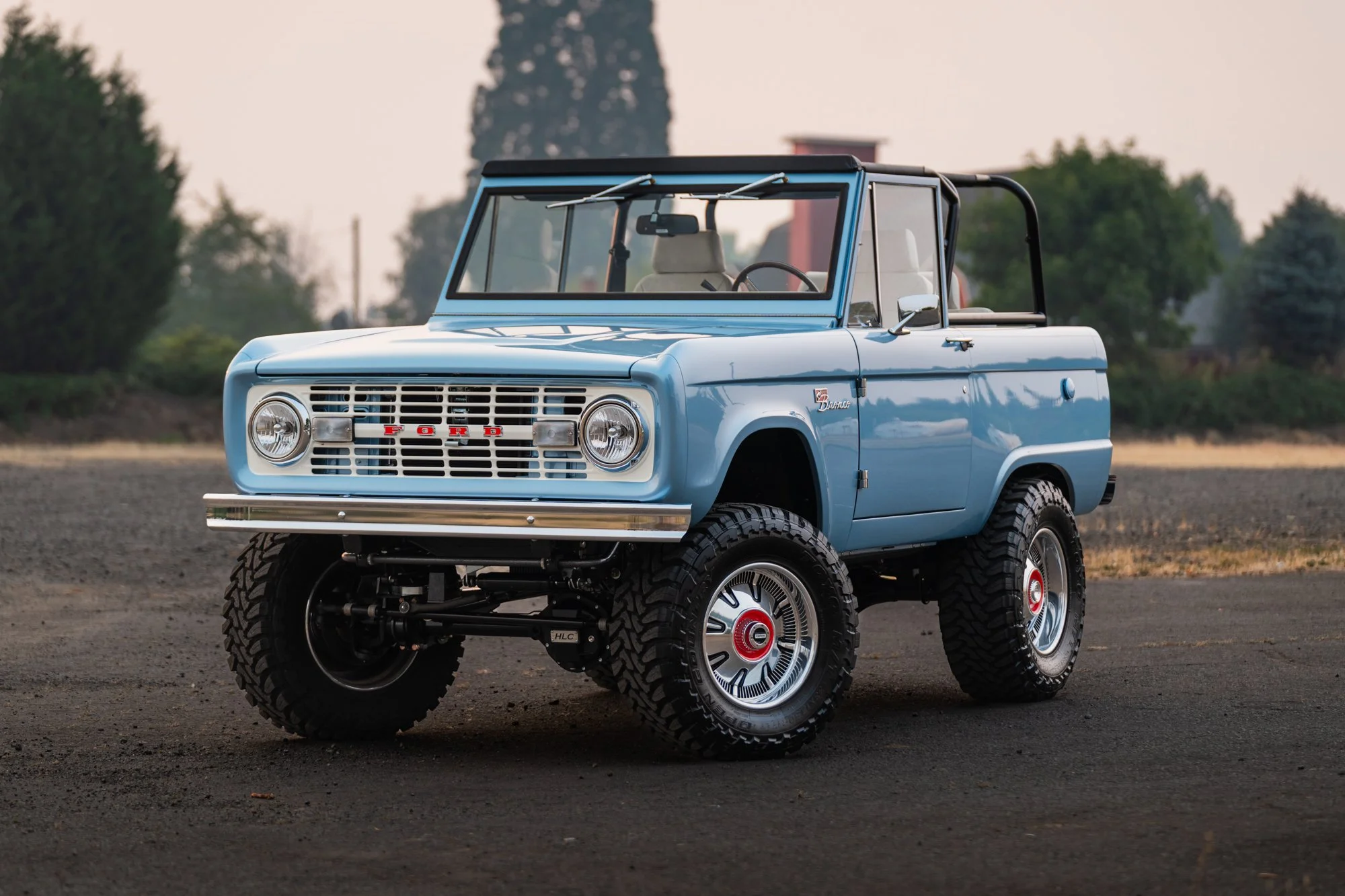 BRONCO BAT BRITBLUE-023.jpg
