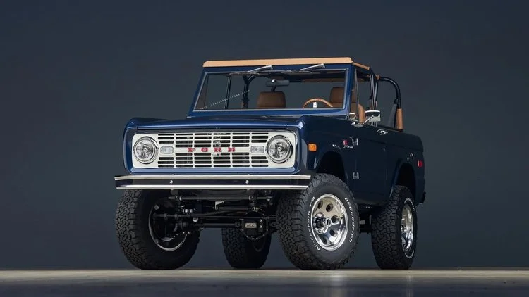 010-midnight-blue--hlc-order-legacy--1966-ford-bronco-midnight-blue.jpg