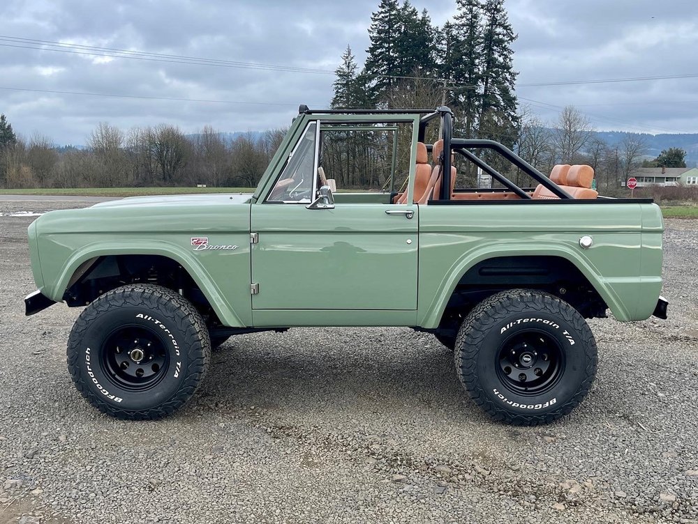 Four point Classic roll bar