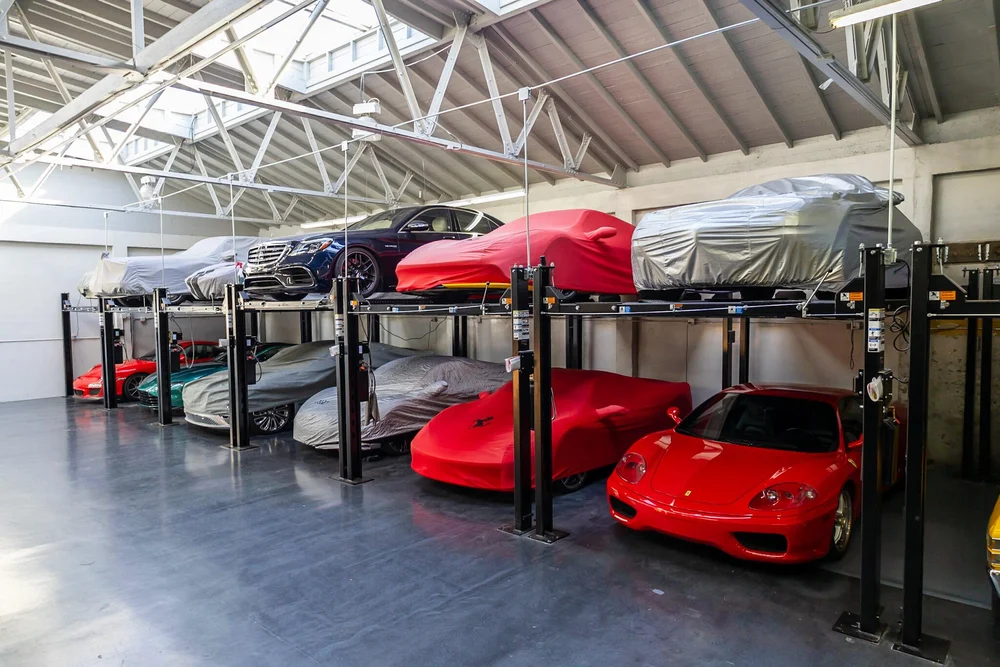 Indoor vehicle storage