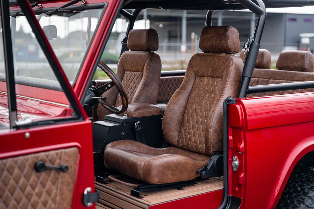 Vintage Oak diamond leather