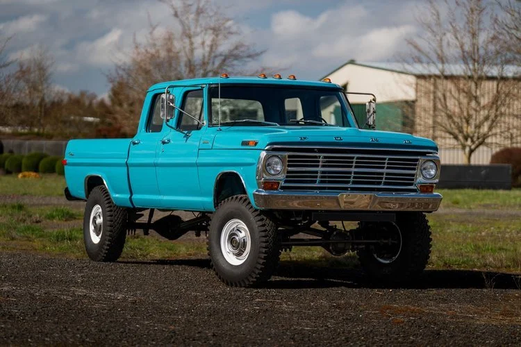 030-reef-aqua-crew-cab--hlc-order-legacy--1969-f250-crewcab-reef.jpg
