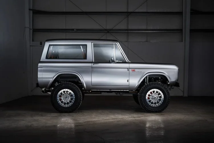009-donington-grey-metallic--hlc-order-legacy--1969-ford-bronco-donington-grey.jpg