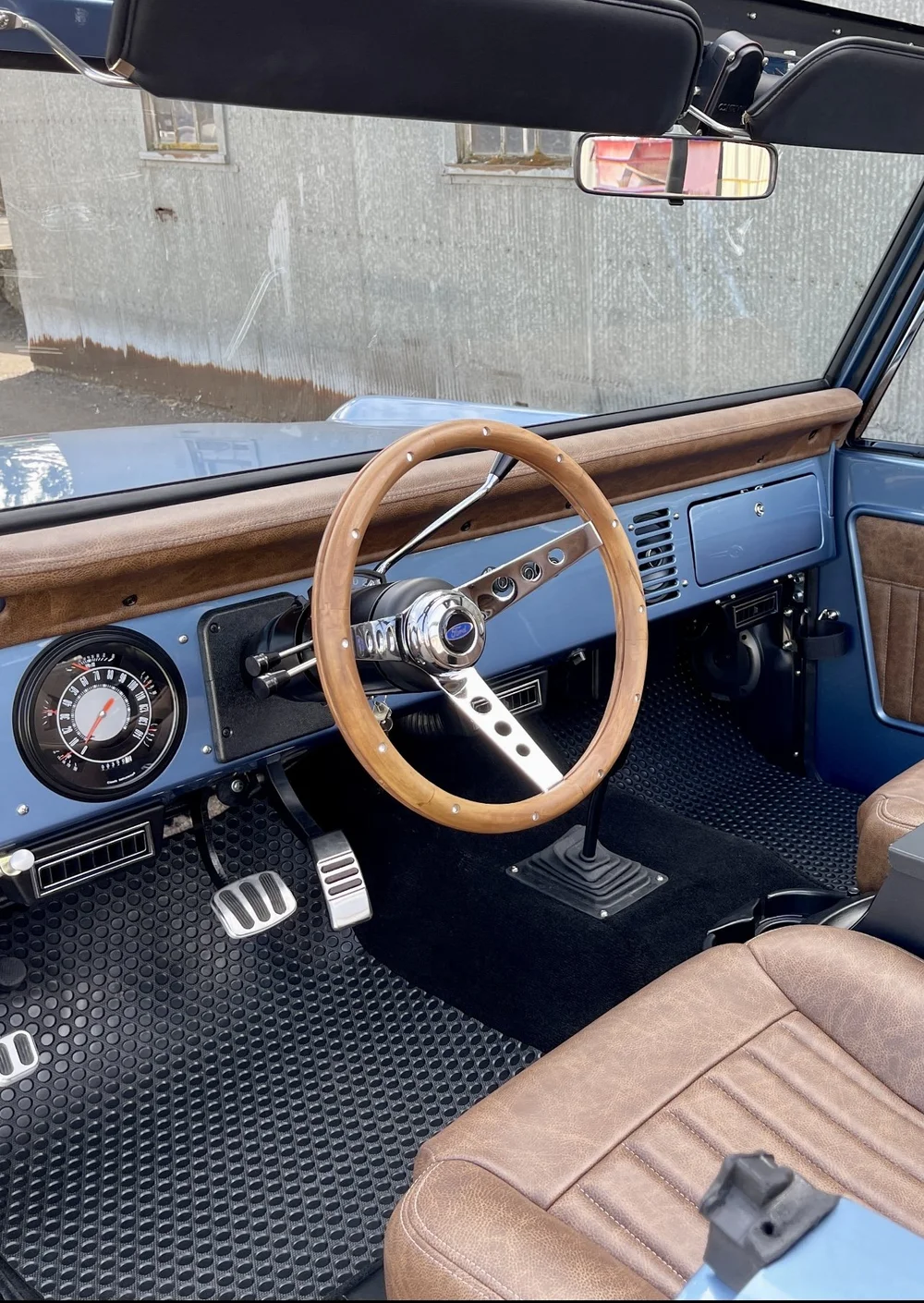 Grant wood and chrome steering wheel