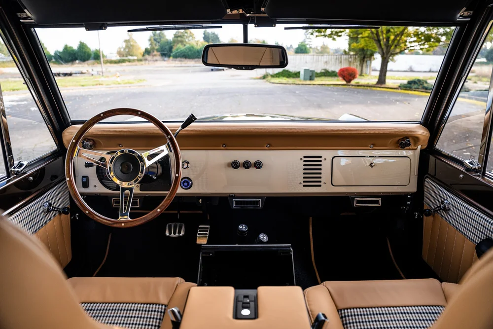 Rectangular air conditioning vents under the dash
