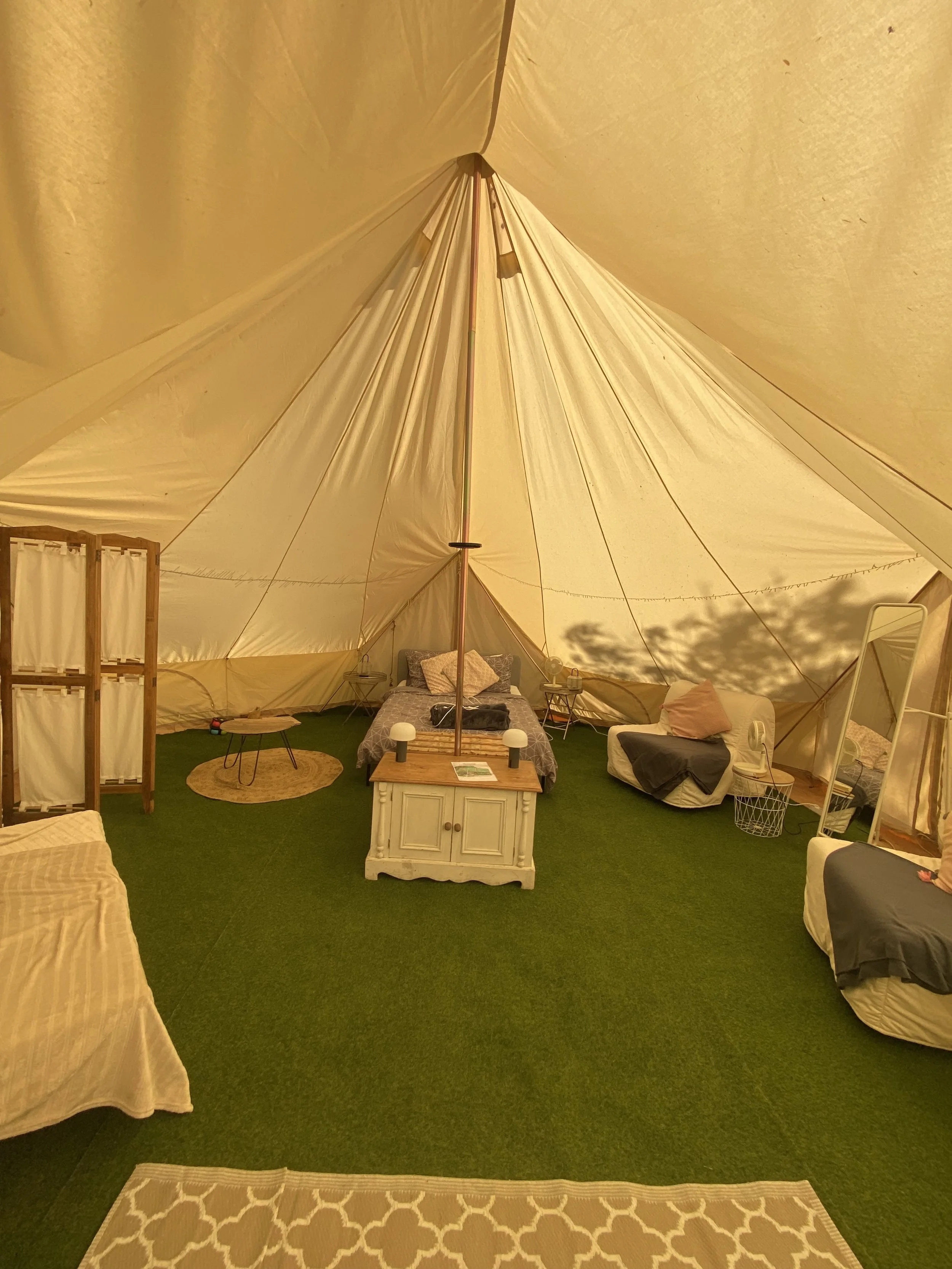 Alpaca glamping interior.jpg