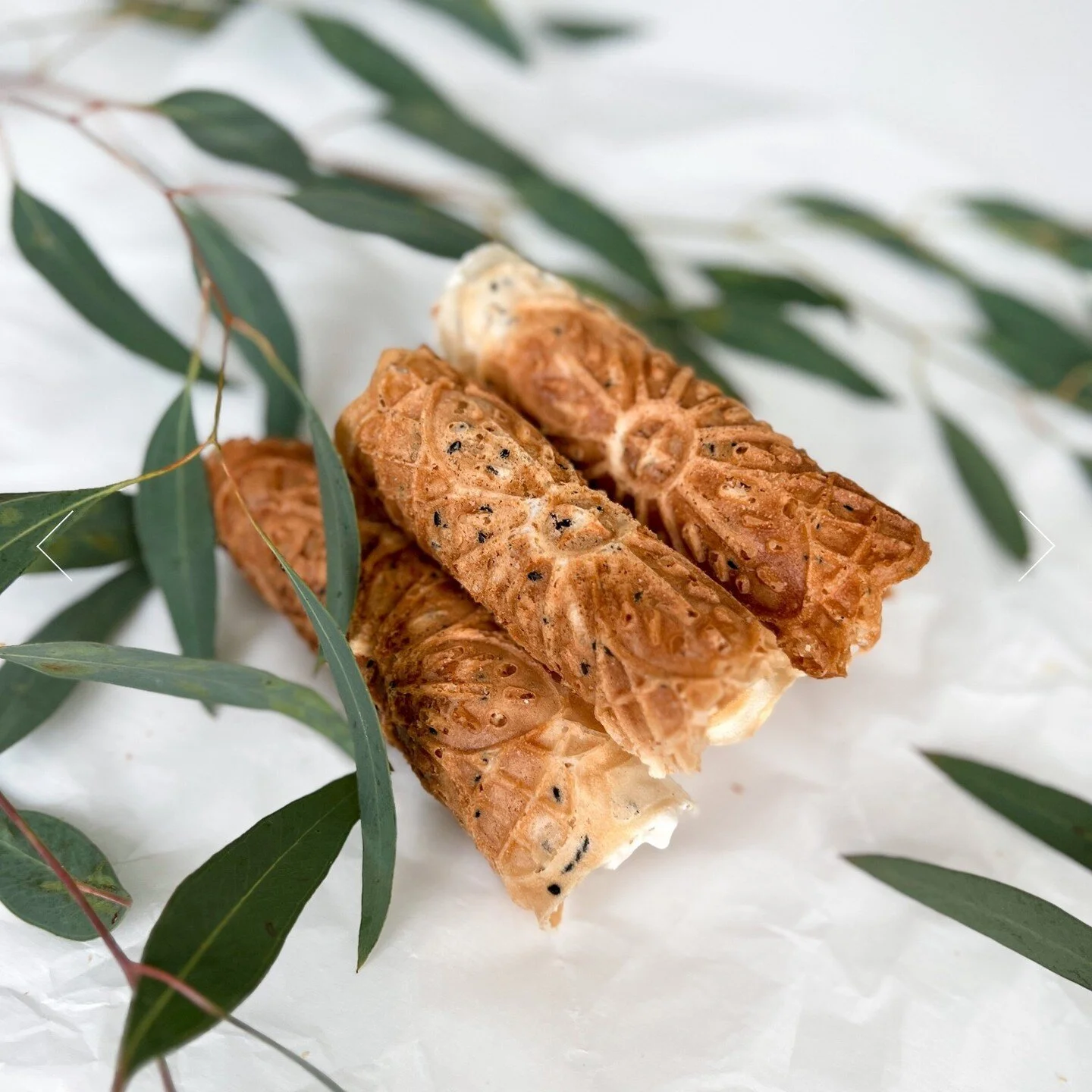 😋 Our crispy waffles are the perfect on the go snack!

📍 Visit our website to find your nearest store with our easy to use store finder!

#laofood #laofoodmovement #asianfood #asiandessert #fortworthfoodie #dallasfoodie