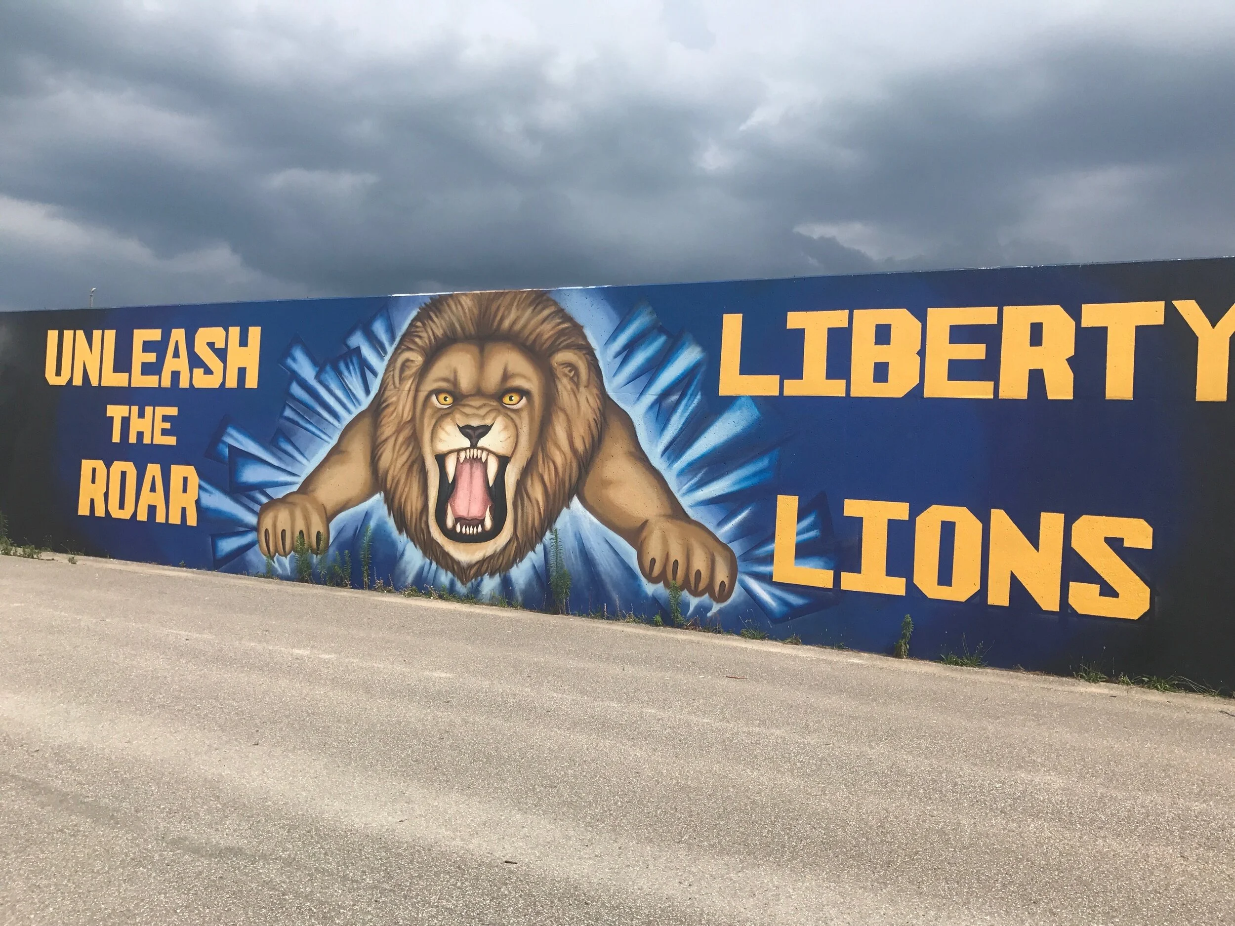 Mural_THEWALL1.jpg