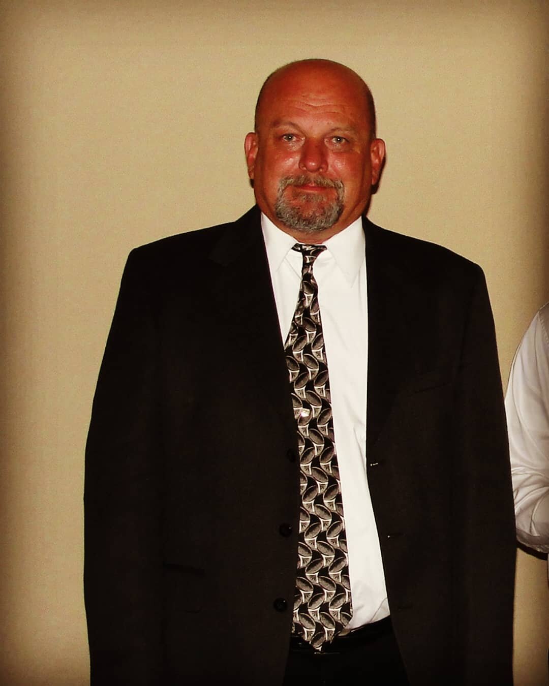 It is with great sadness that former BM-L92 Business Manager Mark Thomas passed away yesterday on 1/17/2021. We send our condolences to the Thomas Family 🙏