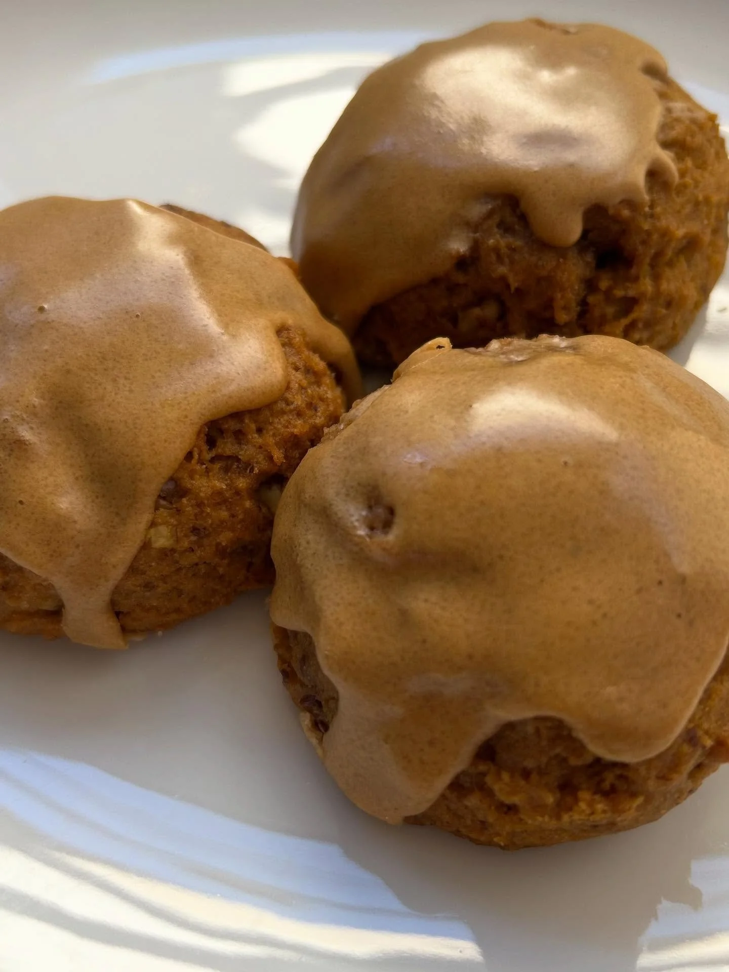 Pumpkin Praline Cookies 

They&rsquo;re back! 🎃

These cult-favorite cookies are here just until December&mdash;they&rsquo;re gluten-free and vegan, like everything we do. But they taste like buttery pancakes. No joke.

Available:
&mdash; By preorde